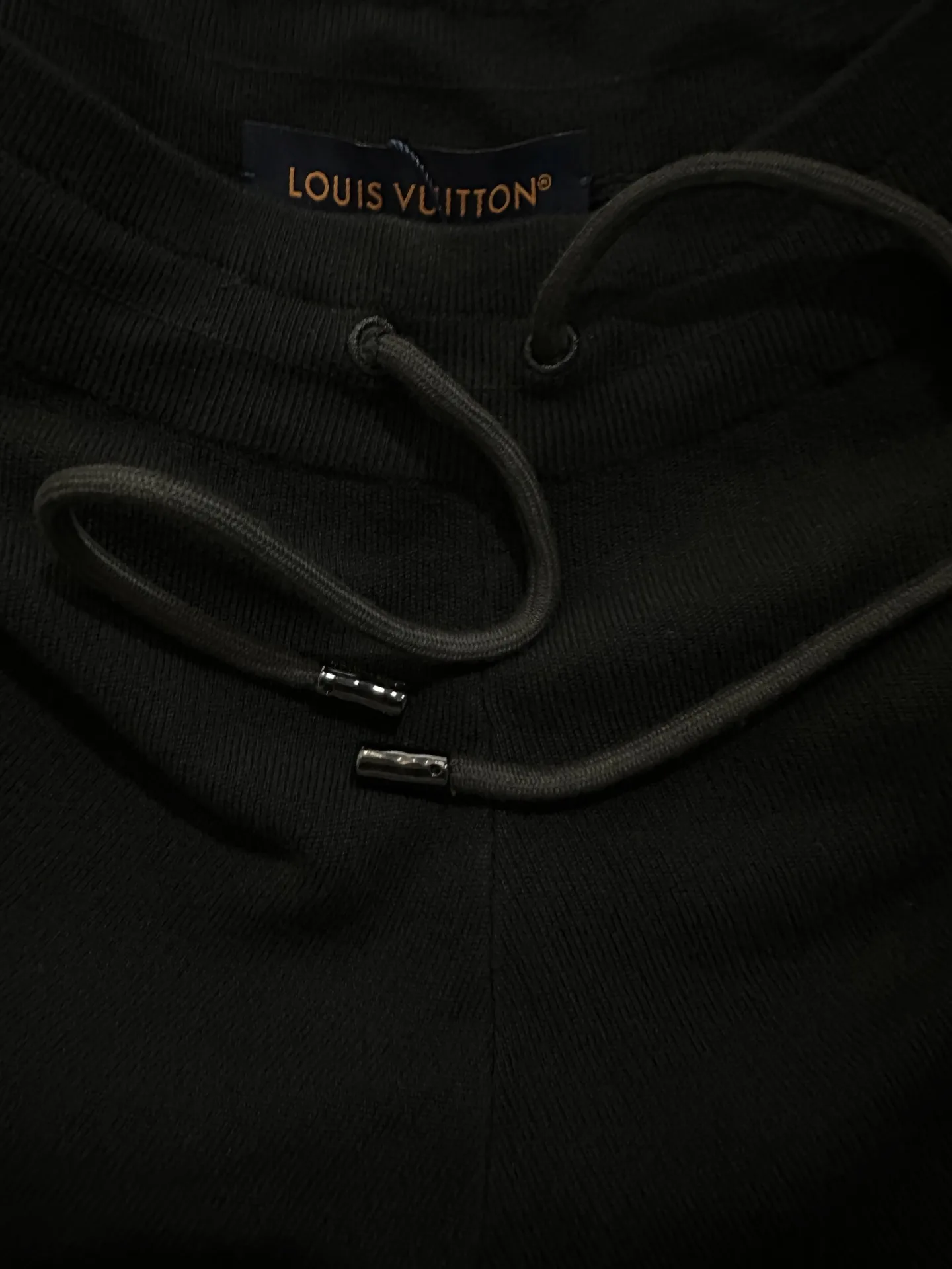 Logo-Patch Cotton-Blend Cargo Shorts D28512300 — view 7