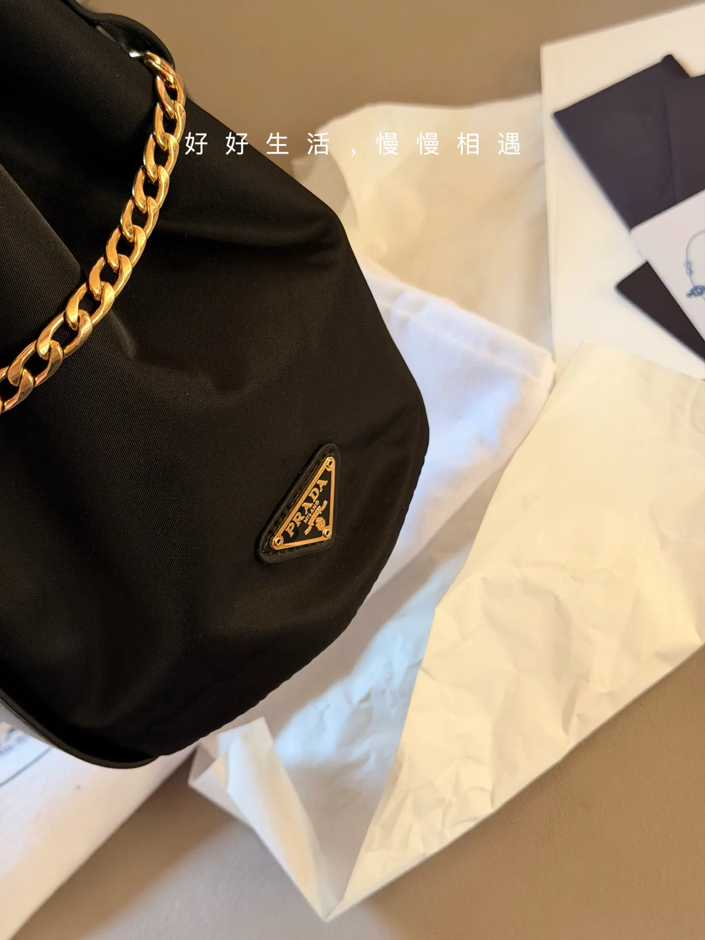 Nylon Drawstring Bucket Bag D28517933 — view 3