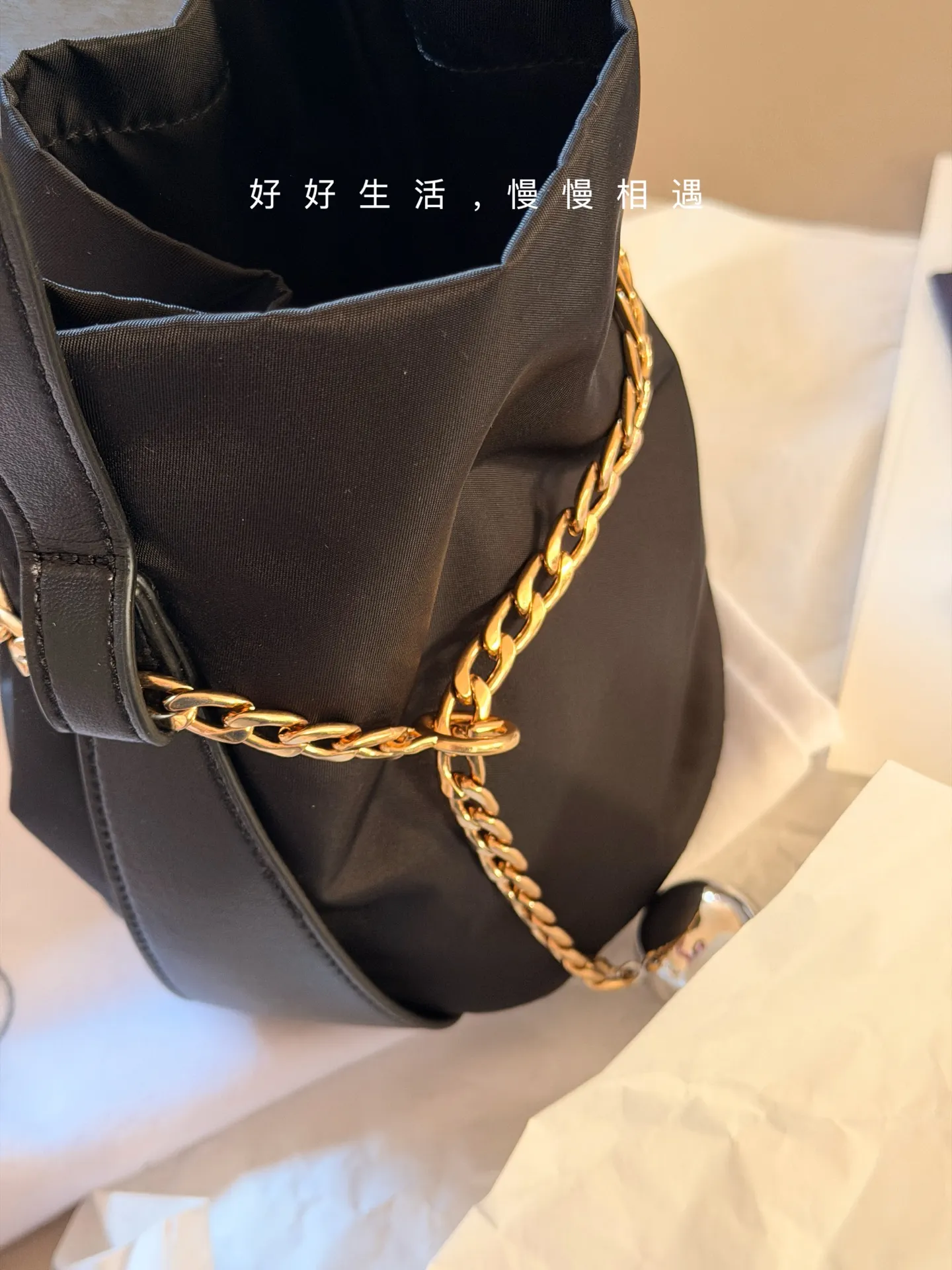 Nylon Drawstring Bucket Bag D28517933 — view 9