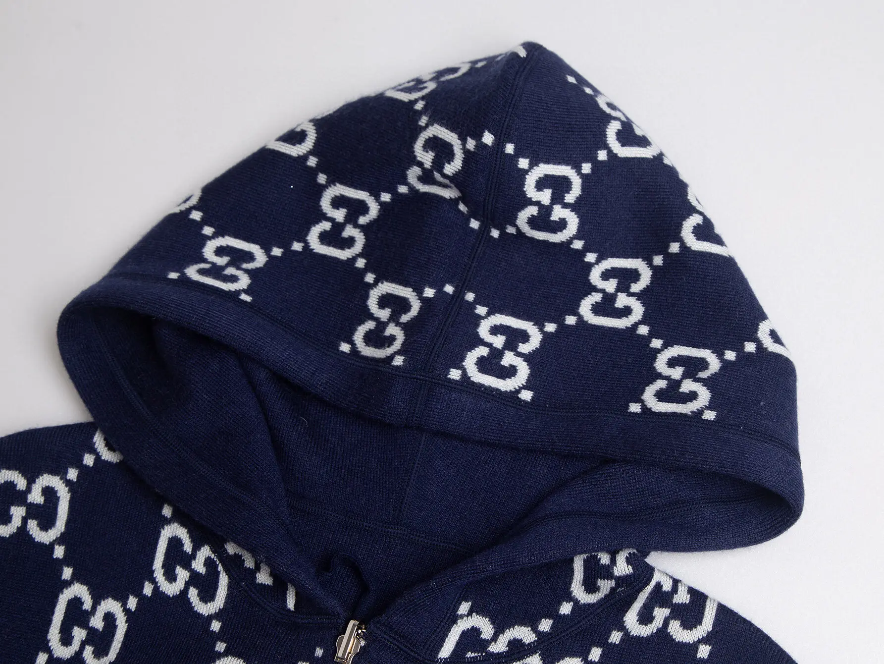 Reversible GG Jacquard Cashmere-Blend Hoodie D28516407 — view 5