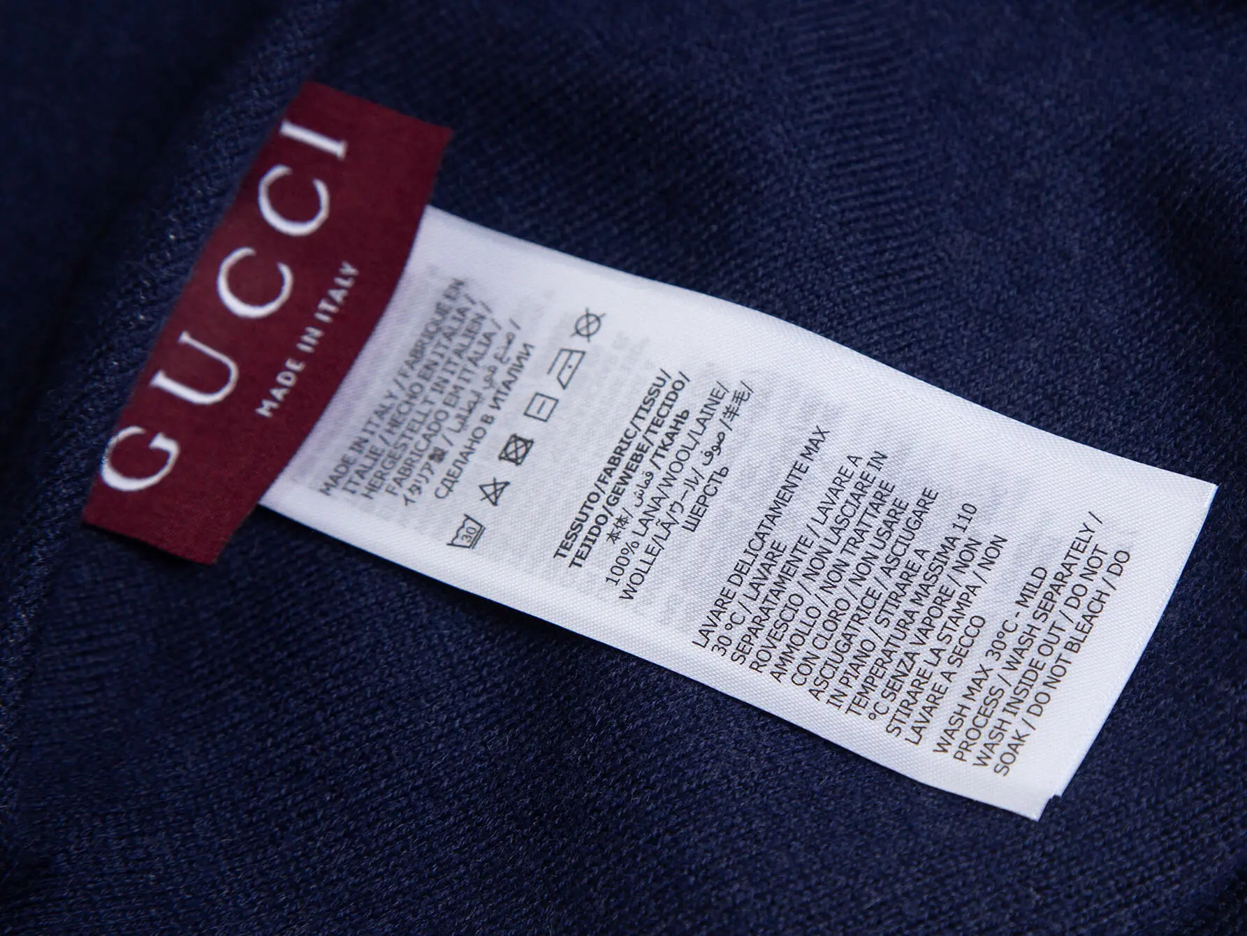 Reversible Monogram Cashmere-Blend Zip-Up Hoodie D28516406 — view 9