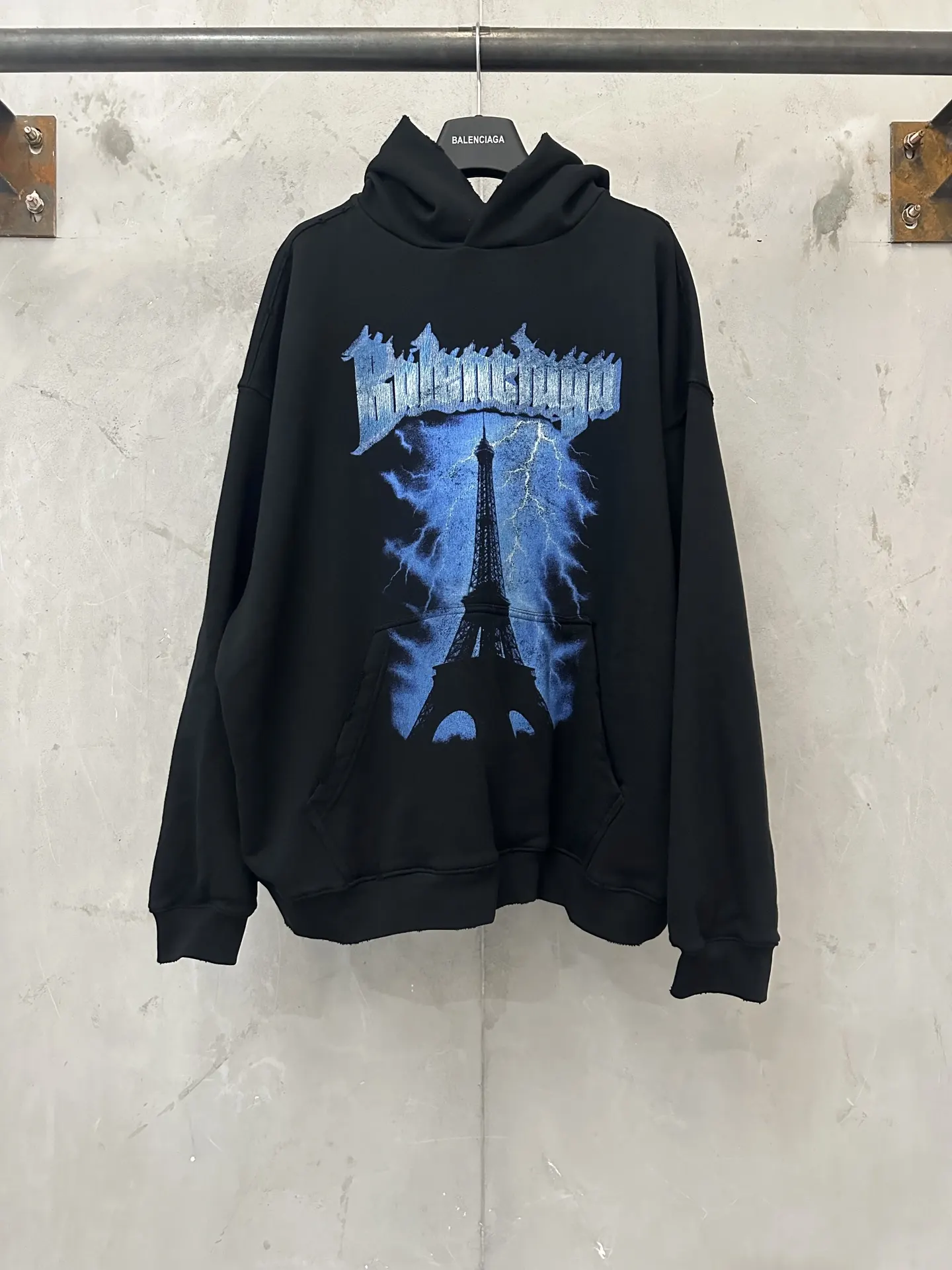 Eiffel Tower Lightning Print Oversized Hoodie D29025044