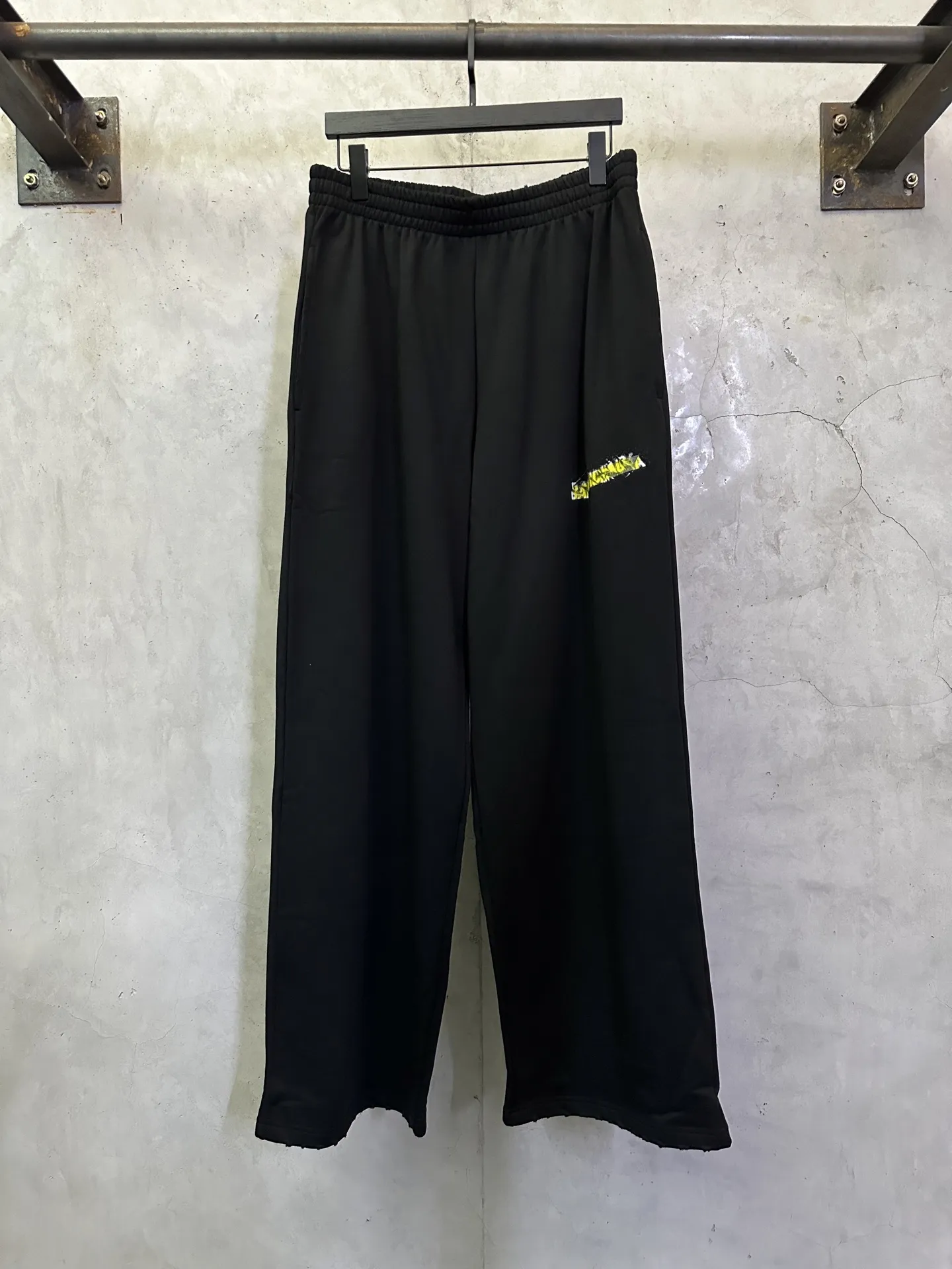 Tape Logo Wide-Leg Cotton Sweatpants D29012792