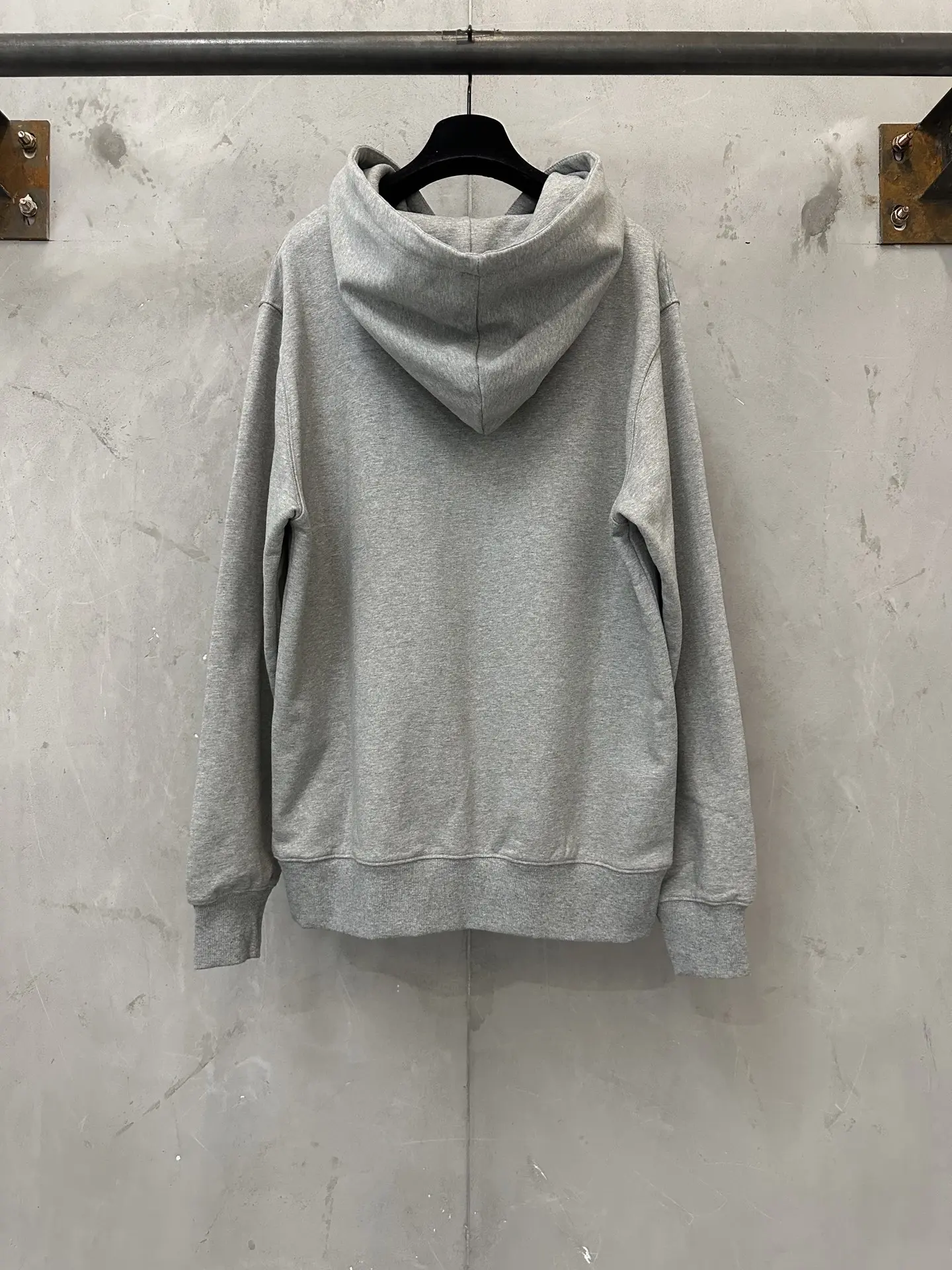 Embroidered Crest Logo Cotton Hoodie D29020204 — view 2