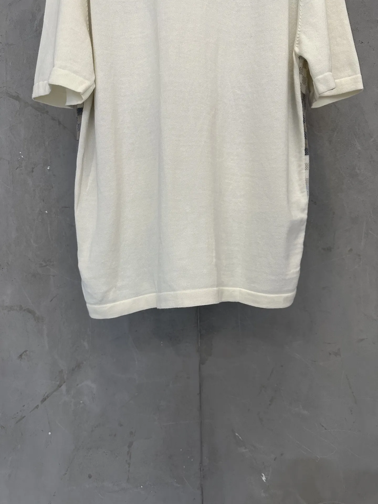 Short Sleeve Top White D29012313 — view 6