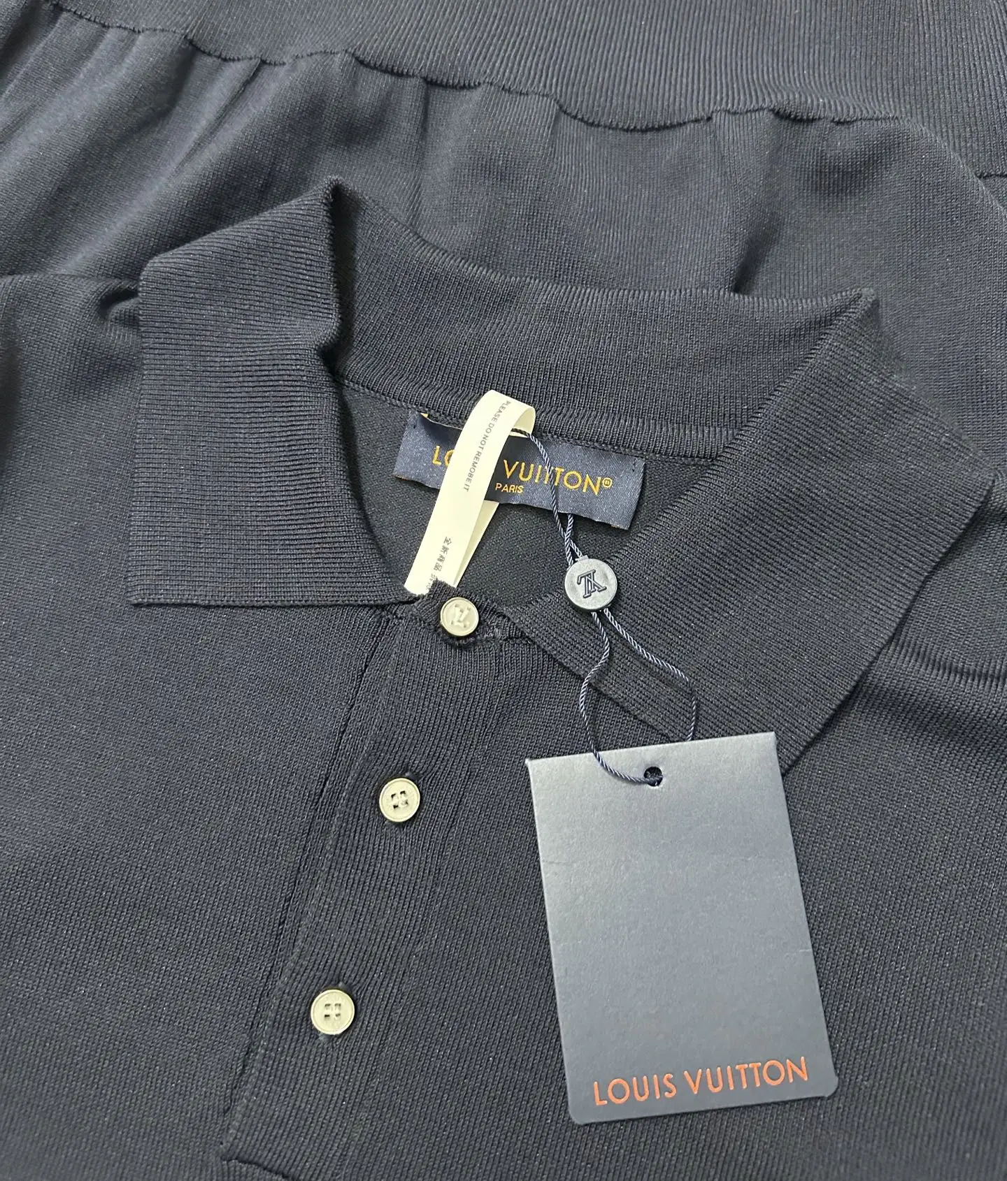 Silk and Wool Blend Long-Sleeve Polo Shirt D29020203 — view 6