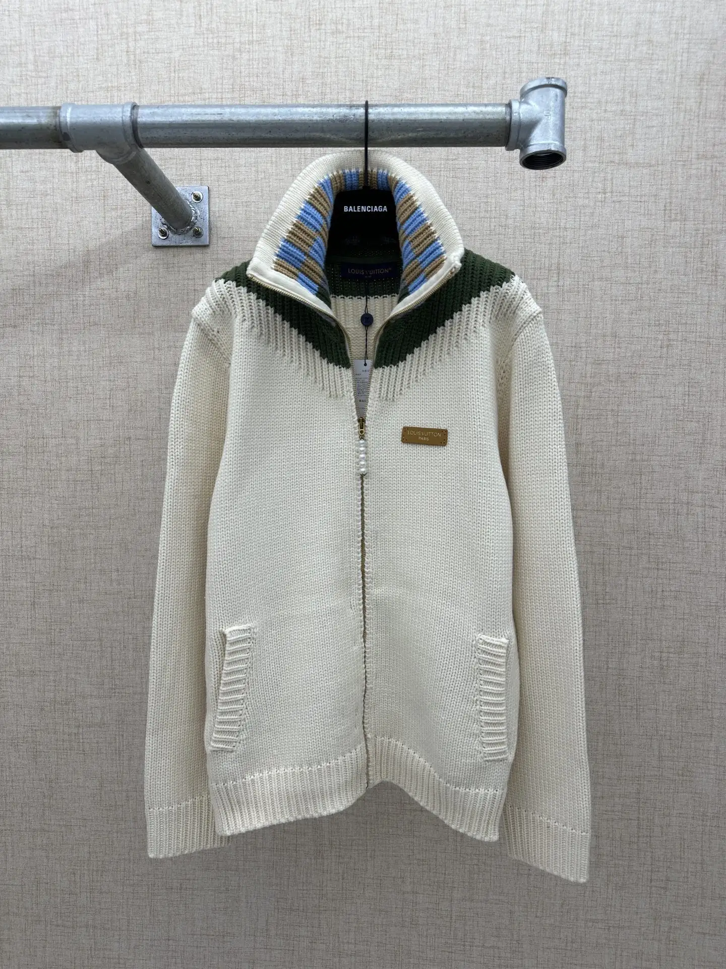 Contrast Collar Cashmere-Blend Zip-Up Cardigan D29516394