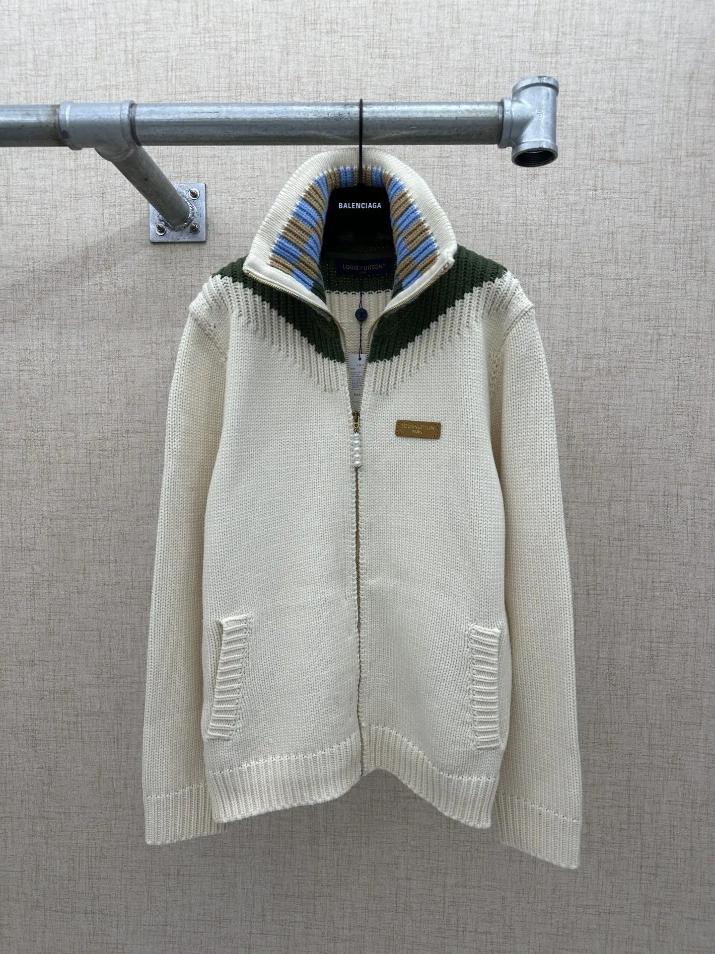 Contrast Collar Cashmere-Blend Zip-Up Cardigan D29516394