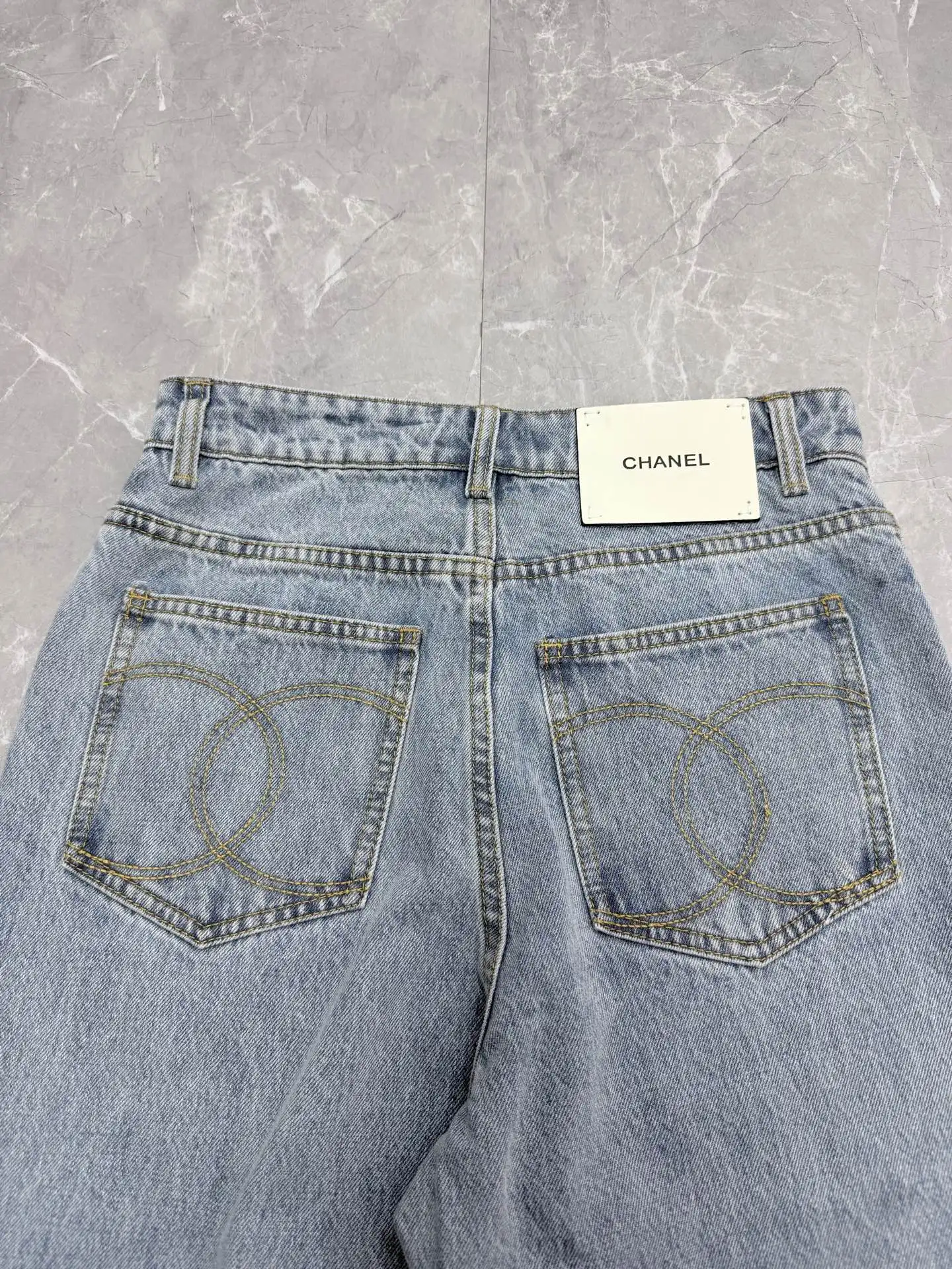 High-Rise Straight-Leg Acid Wash Jeans D29519136 — view 7