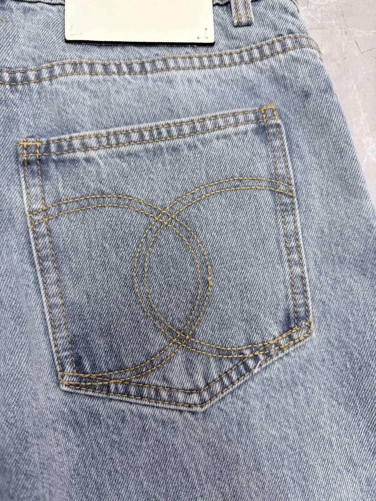 High-Rise Straight-Leg Acid Wash Jeans D29519136 — view 9