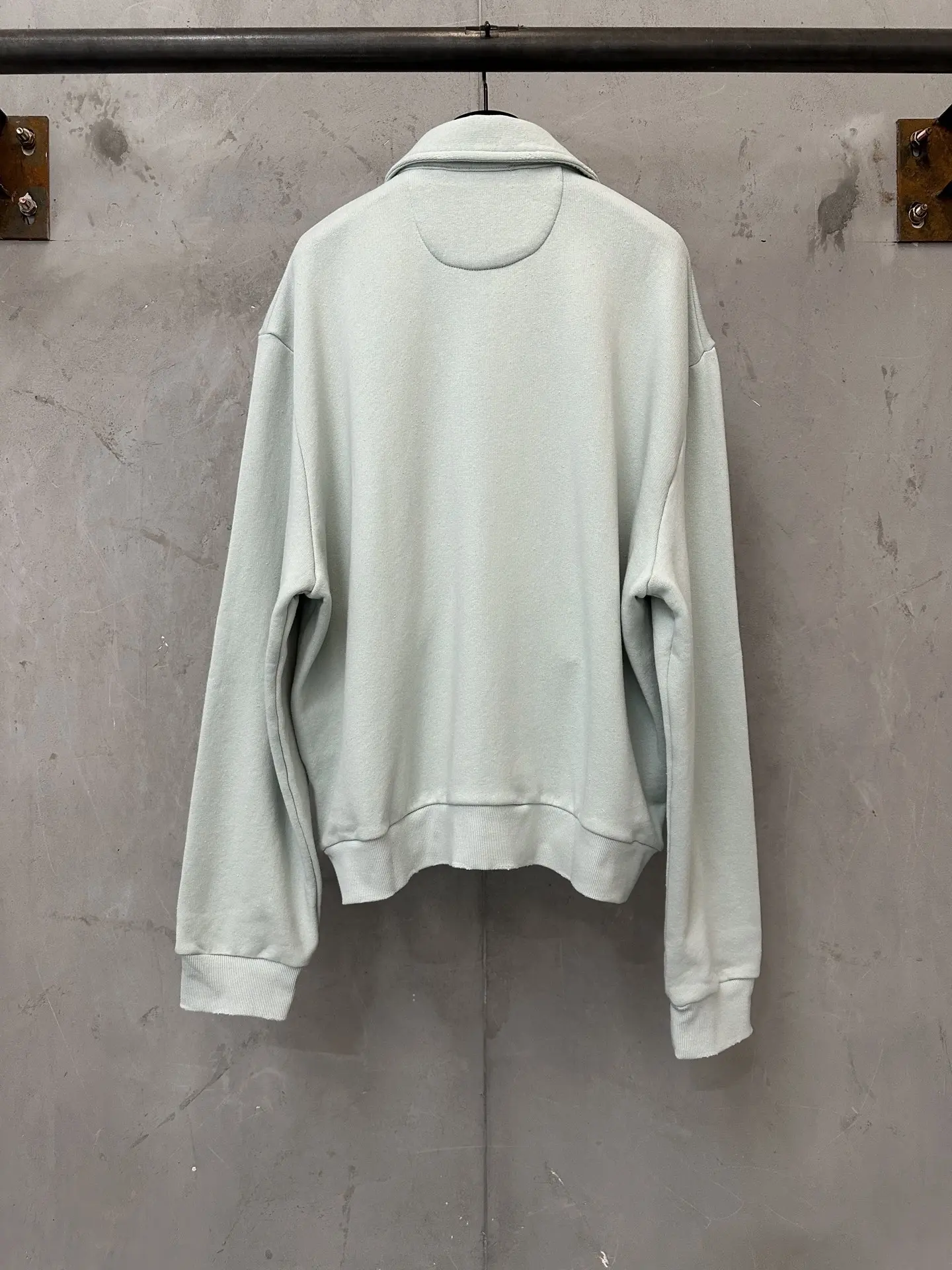 Logo-Embroidered Zip-Up Sweatshirt D30024421 — view 2