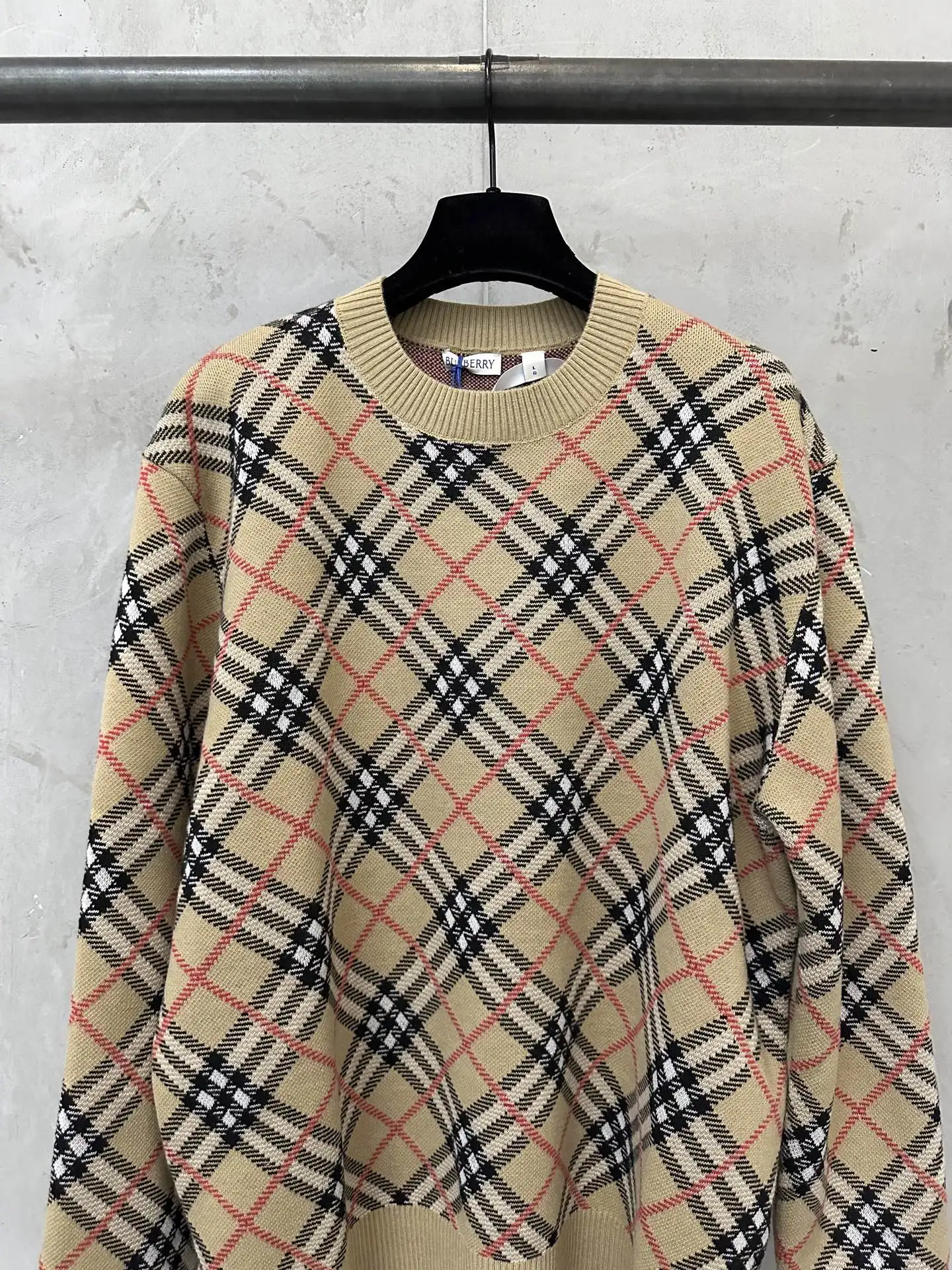 Check Jacquard Wool-Blend Sweater D30024413 — view 3
