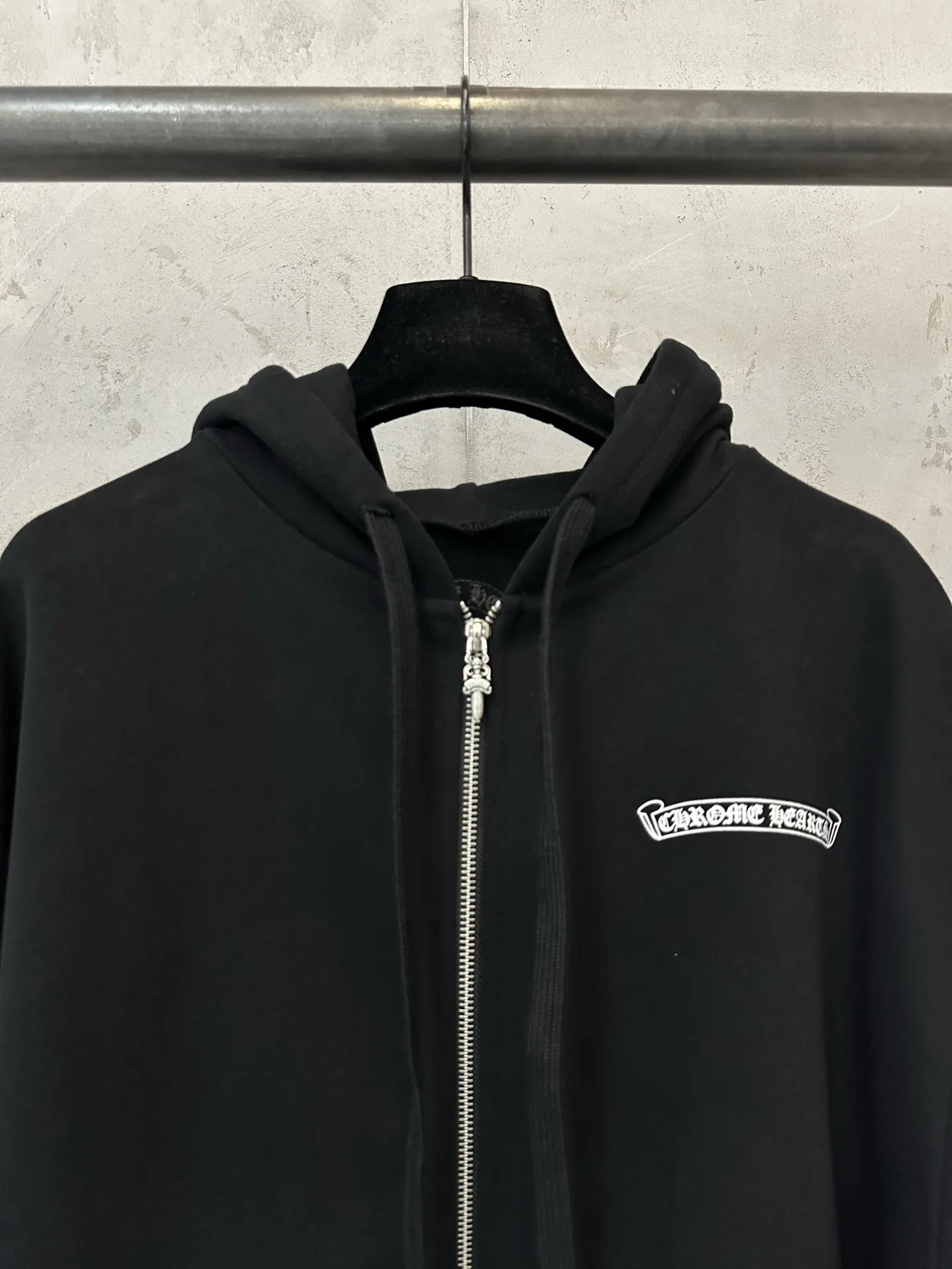Logo-Print Zip-Up Cotton Hoodie D30024435 — view 5