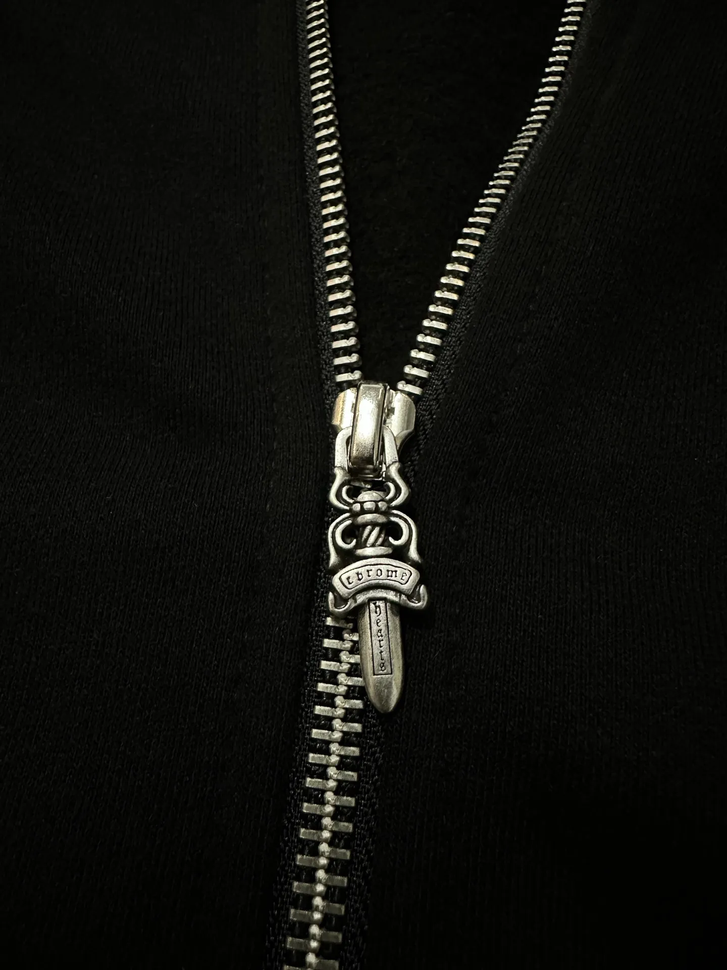 Logo-Print Zip-Up Cotton Hoodie D30024435 — view 6