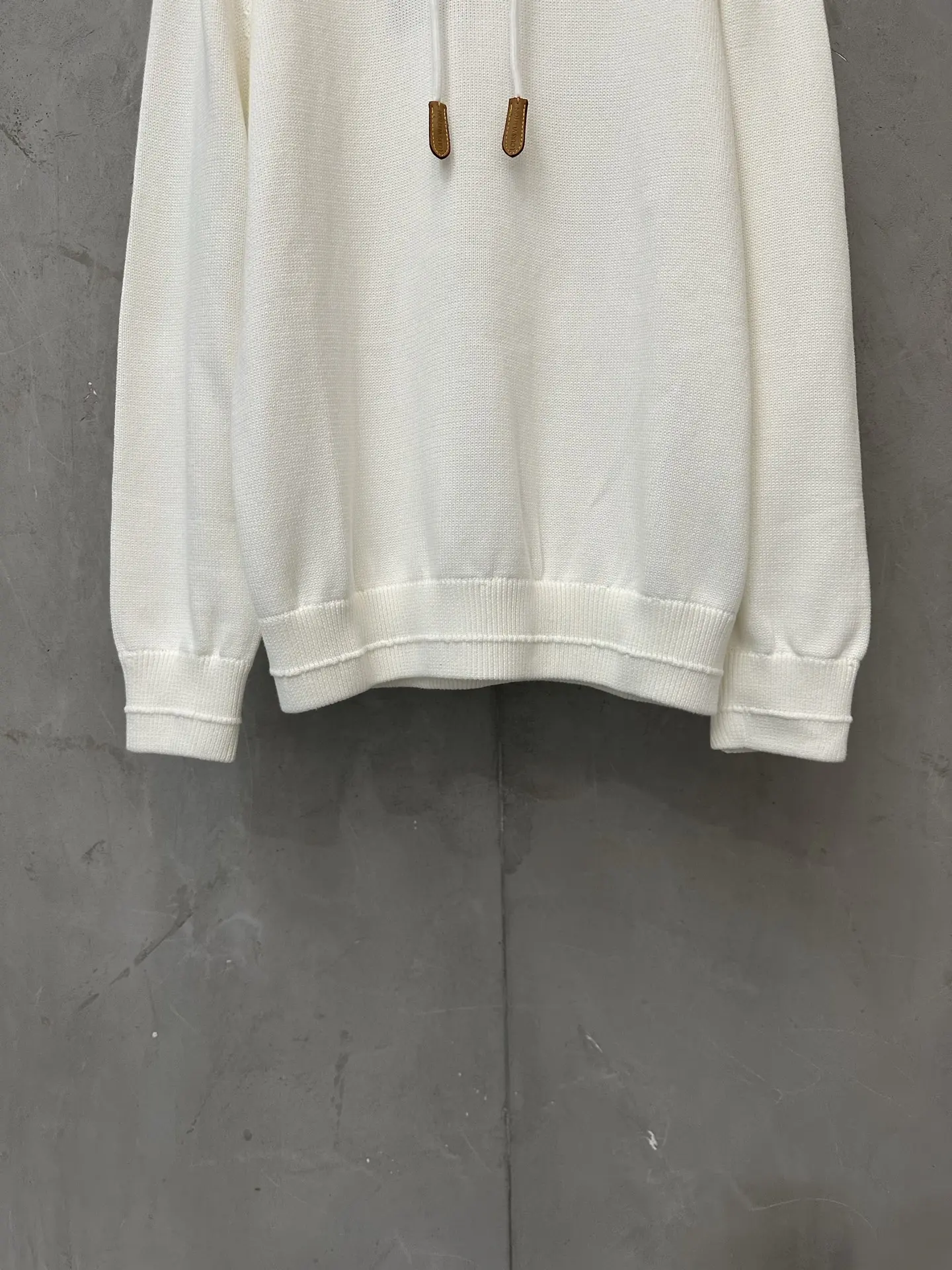 Logo-Embroidered Cotton Knit Hoodie D30025031 — view 4