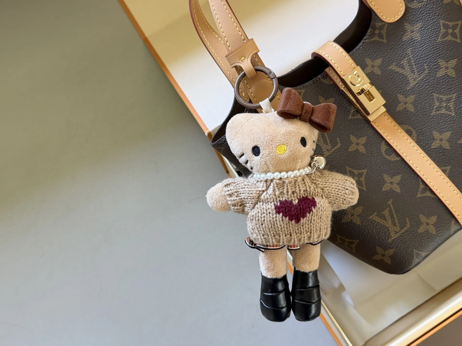 Monogram Canvas All In BB Bucket Bag D30017838 — view 4