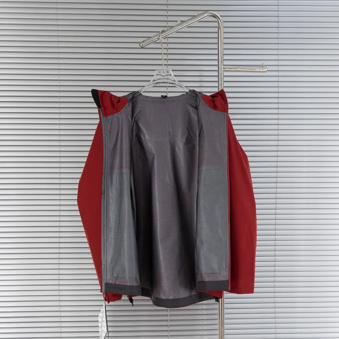 Beta LT GORE-TEX Hooded Shell Jacket D30024952 — view 3