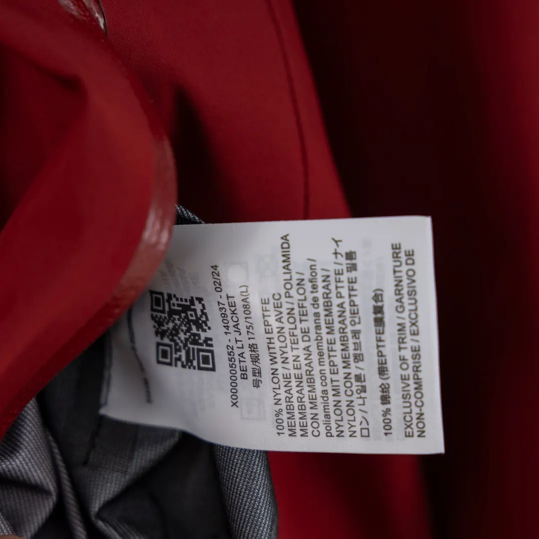 Beta LT GORE-TEX Hooded Shell Jacket D30024952 — view 10