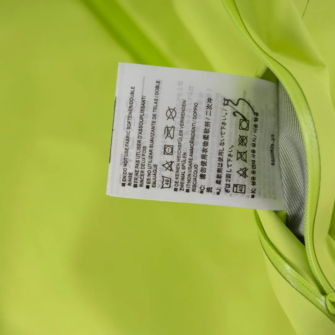Beta LT GORE-TEX Hooded Shell Jacket D30024955 — view 9