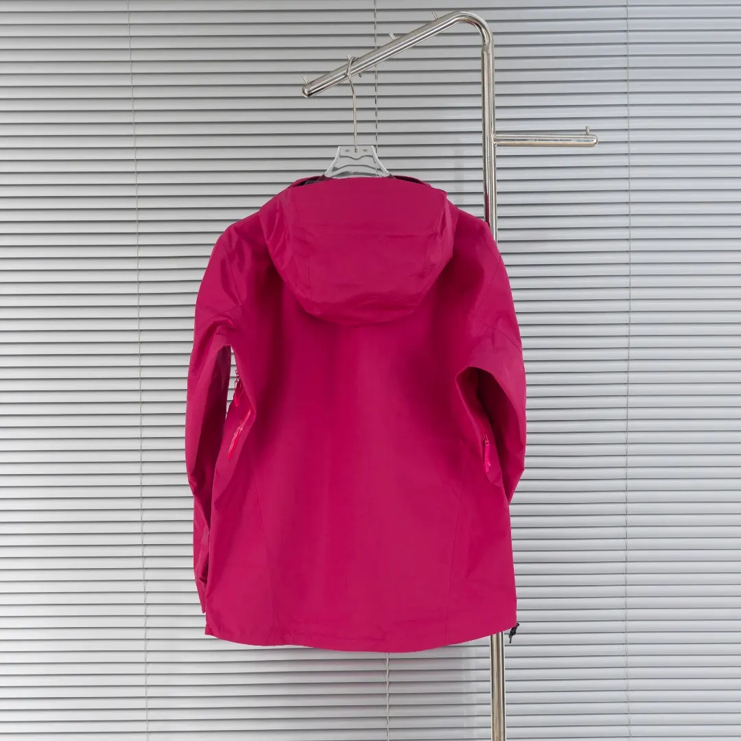 Beta LT GORE-TEX Waterproof Shell Jacket D30024950 — view 2