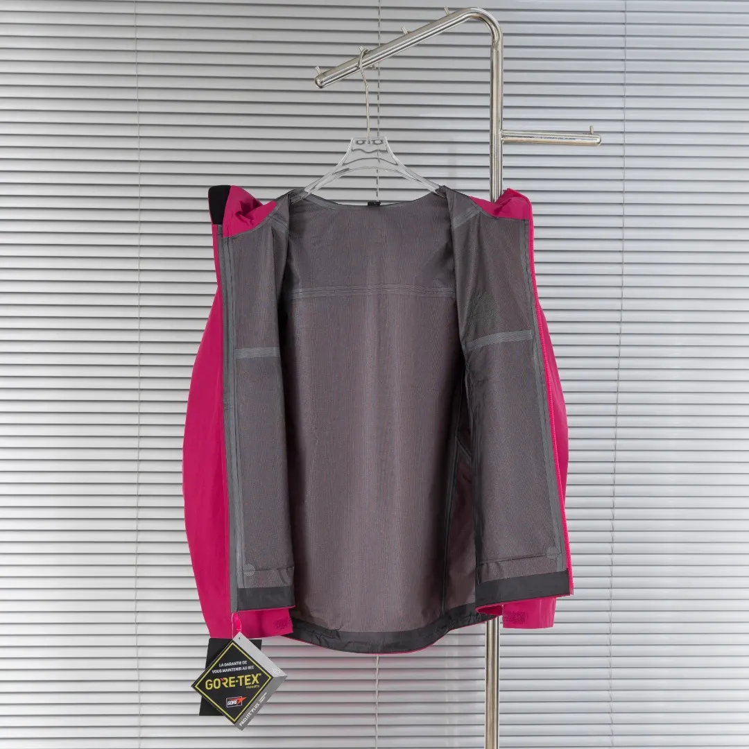 Beta LT GORE-TEX Waterproof Shell Jacket D30024950 — view 3