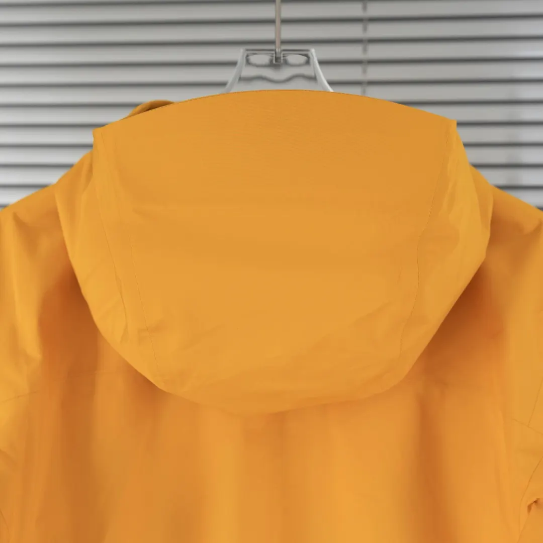 Beta LT GORE-TEX Hooded Shell Jacket D30024957 — view 13