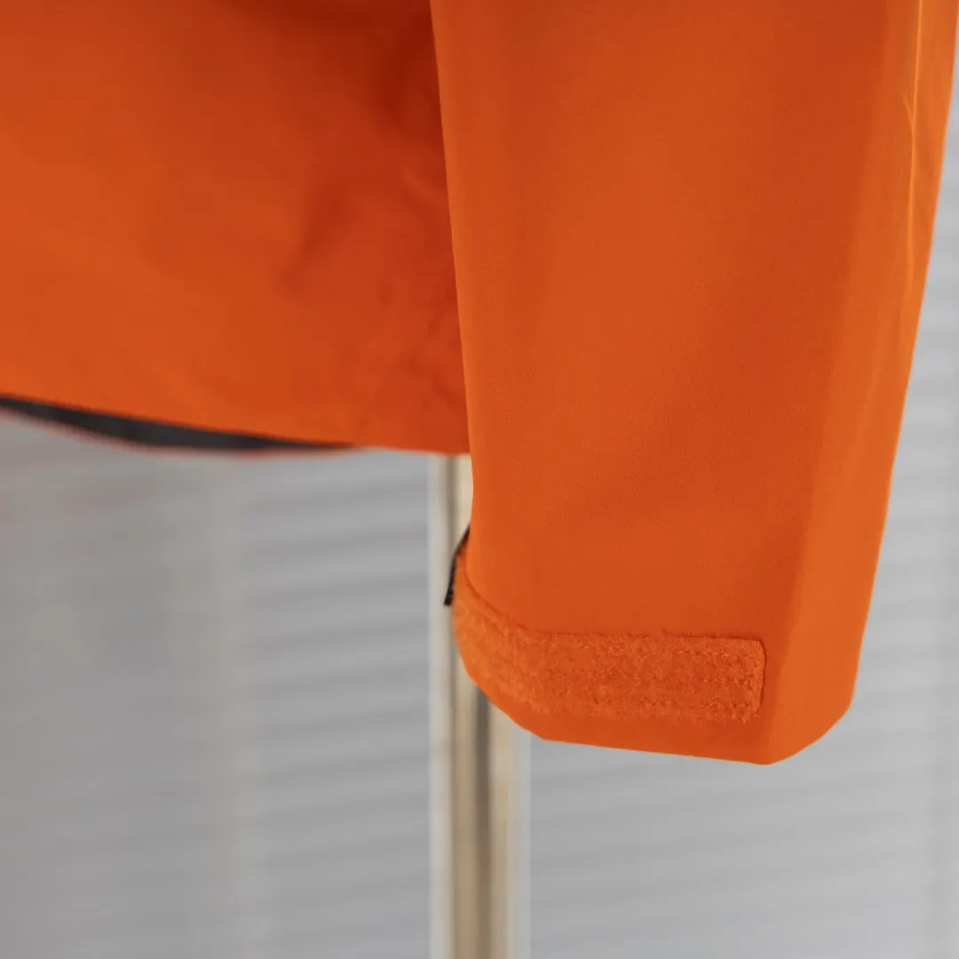 Arc'teryx Beta LT GORE-TEX Hooded Jacket D30024954 — view 7