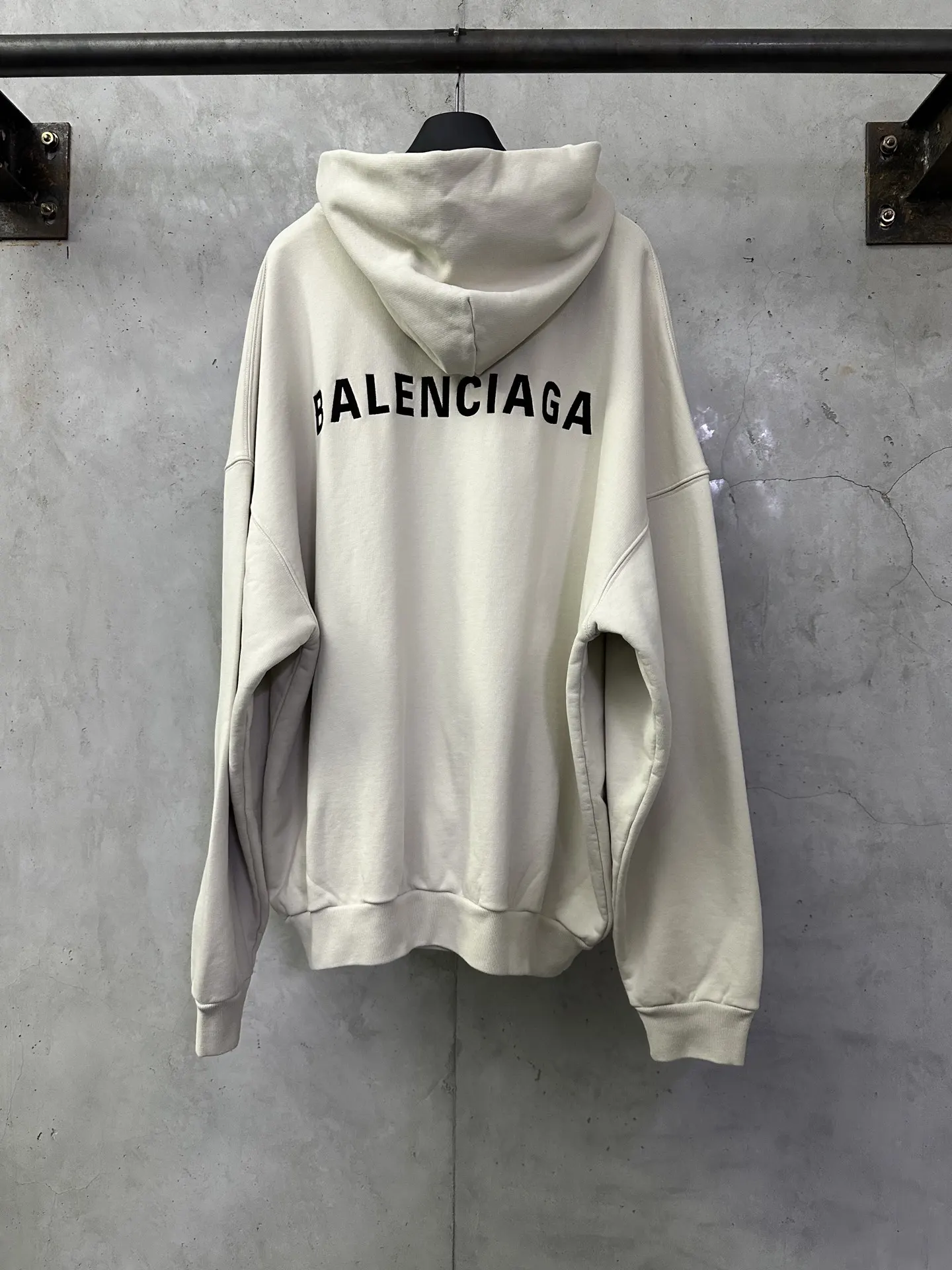 Logo Embroidery Oversized Cotton Hoodie D31020149 — view 2