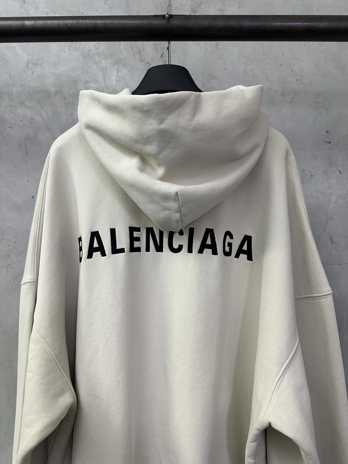Logo Embroidery Oversized Cotton Hoodie D31020149 — view 5