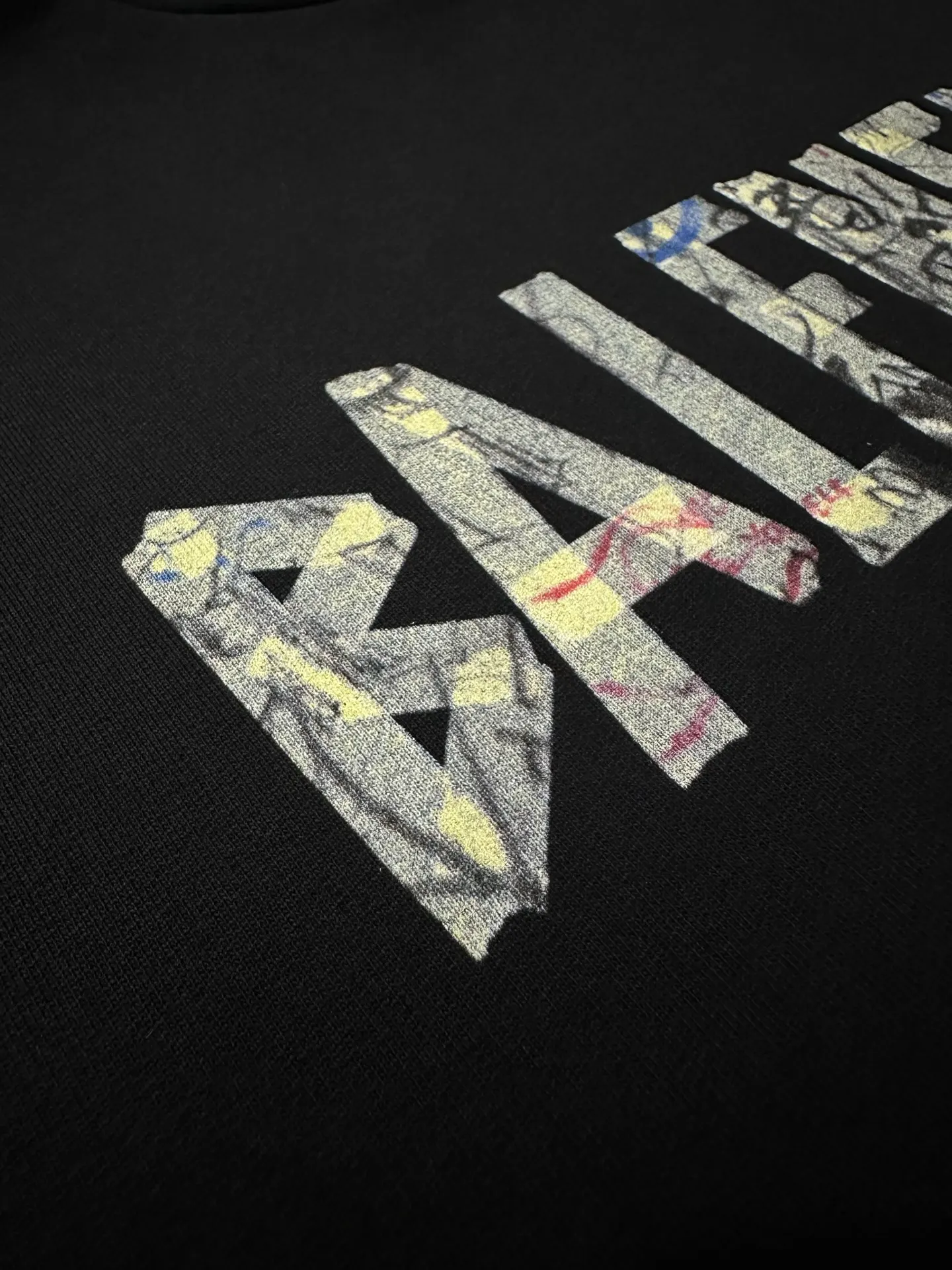 Graffiti Tape Logo Oversized Hoodie D31021822 — view 9
