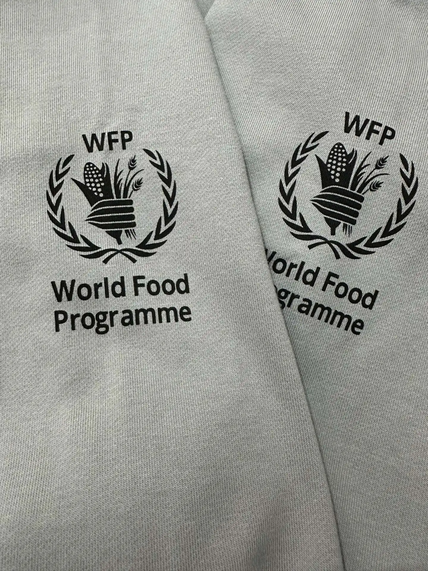 WFP Logo-Print Zip-Up Hoodie D31021824 — view 8