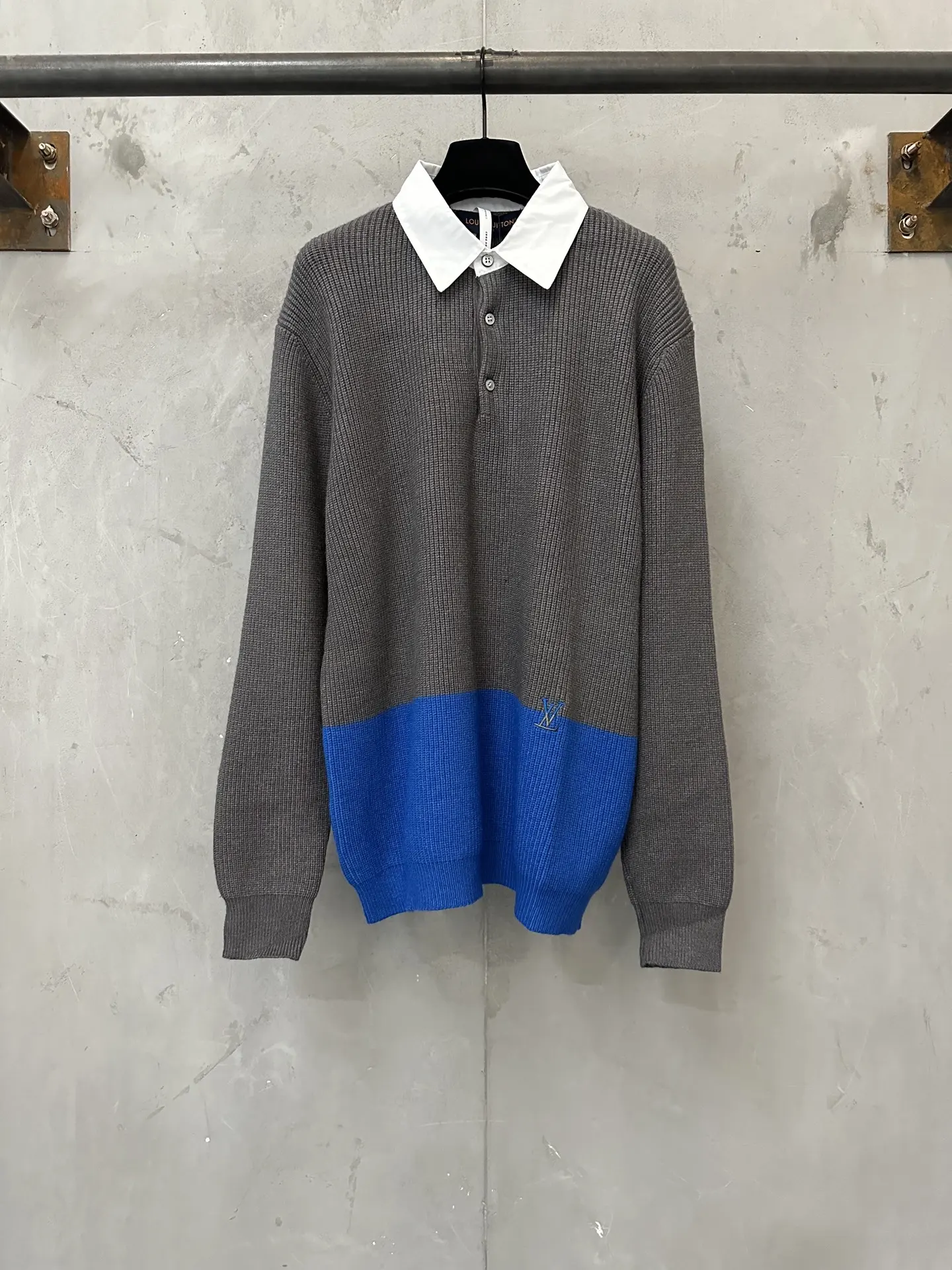 Logo Embroidered Wool-Cashmere Knit Polo Shirt D31024456