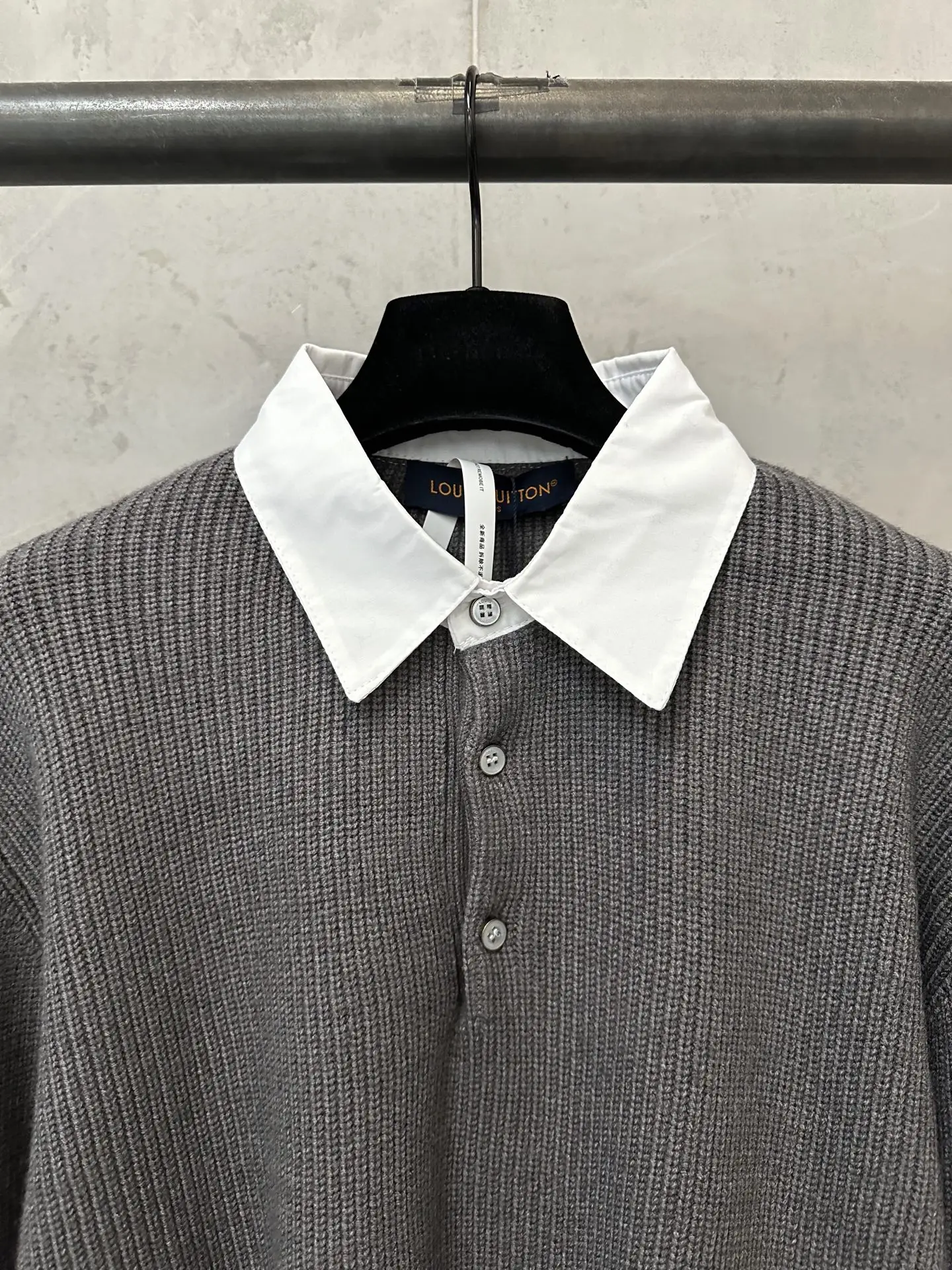 Logo Embroidered Wool-Cashmere Knit Polo Shirt D31024456 — view 5