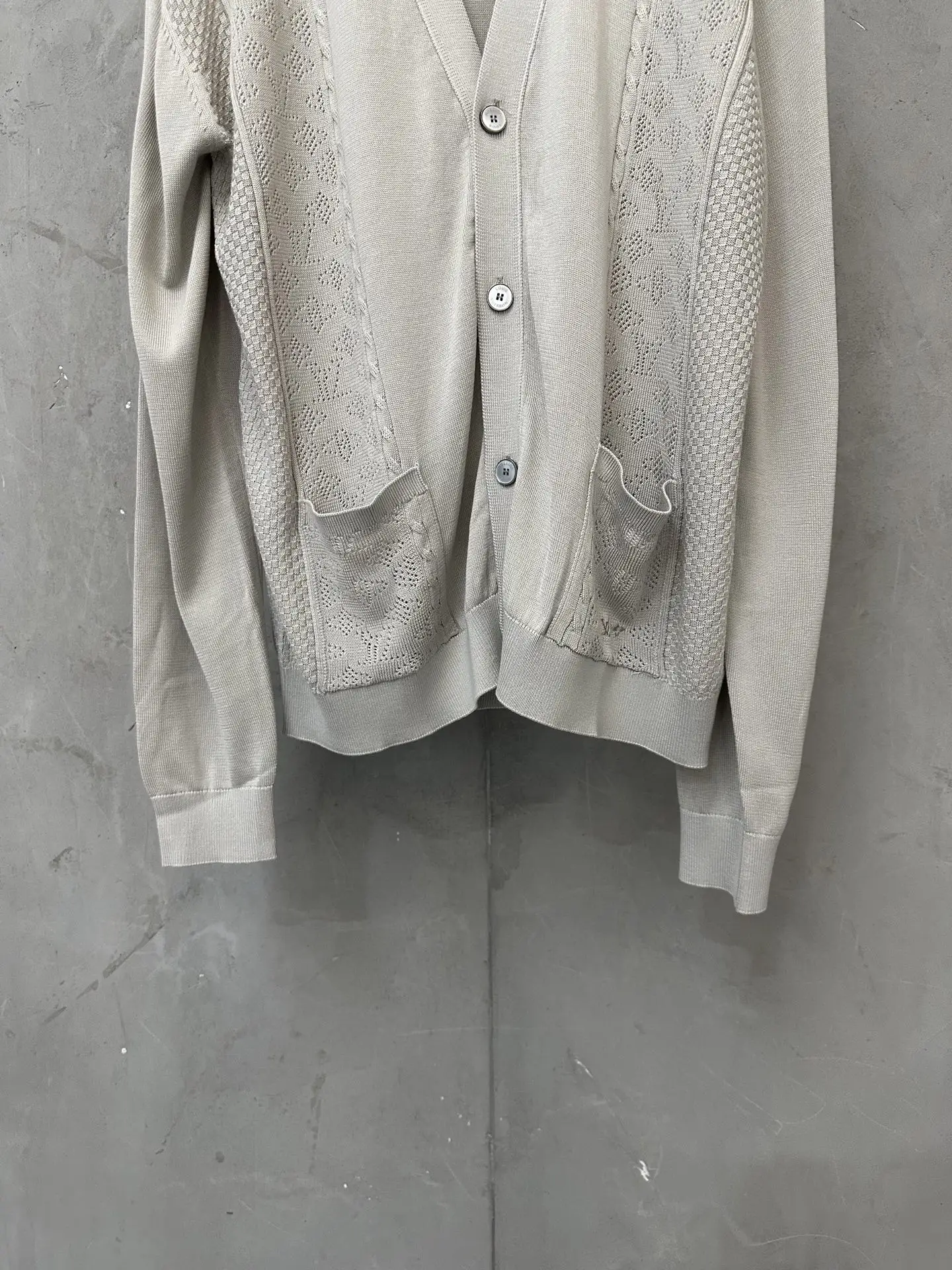 Logo Jacquard Silk-Blend Knit Cardigan D31018984 — view 4