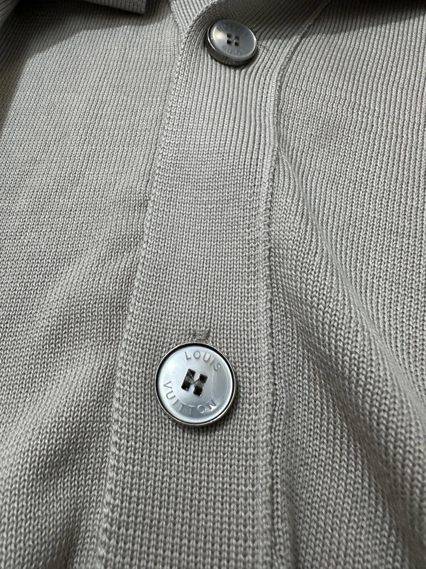 Logo Jacquard Silk-Blend Knit Cardigan D31018984 — view 7