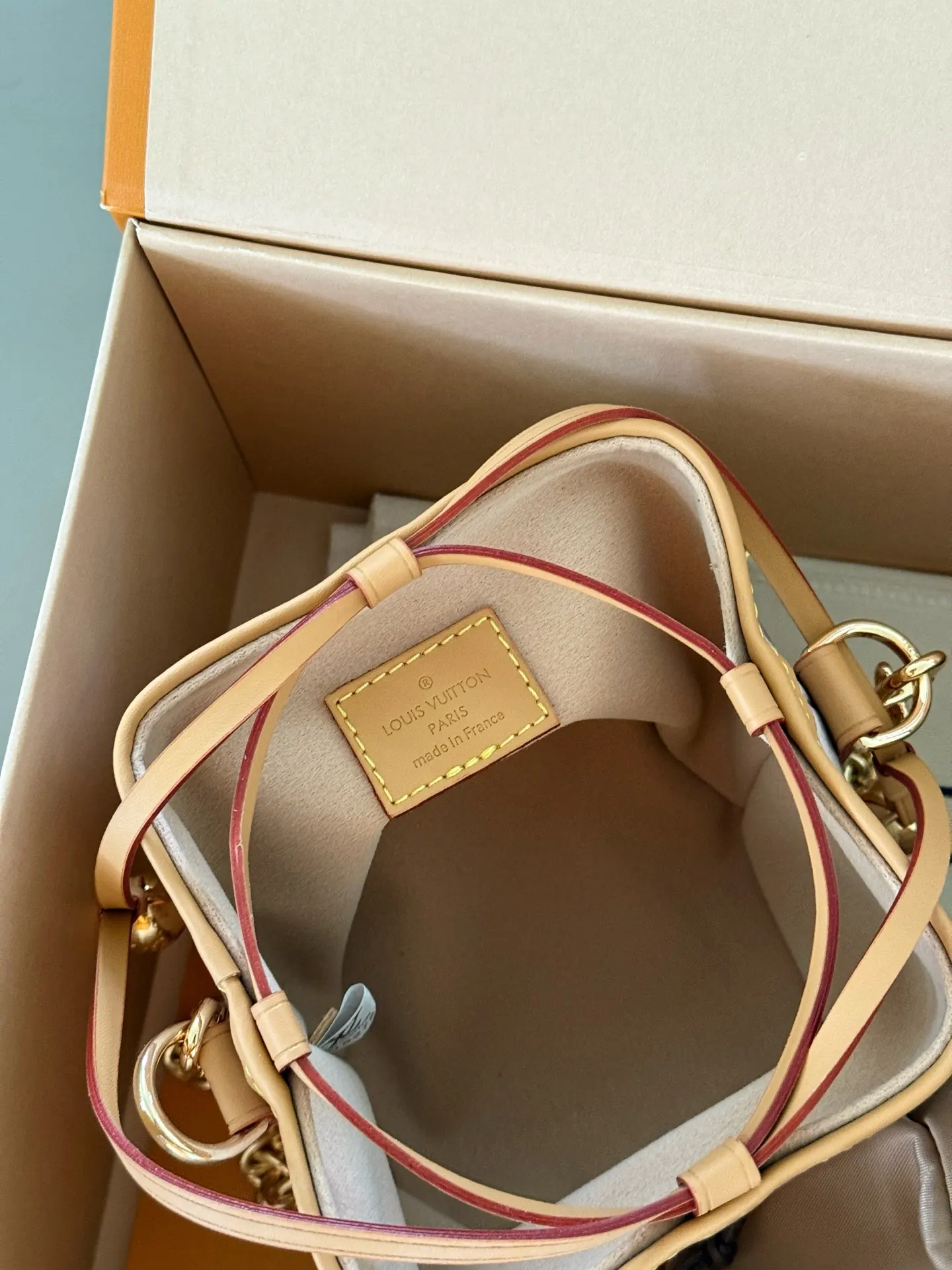 Mini Monogram Bucket Bag D31017936 — view 6