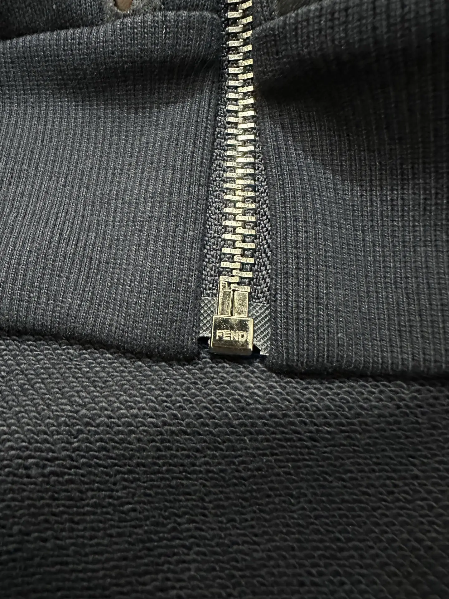 Logo-Patch Zip-Up Cotton Hoodie D31520182 — view 9