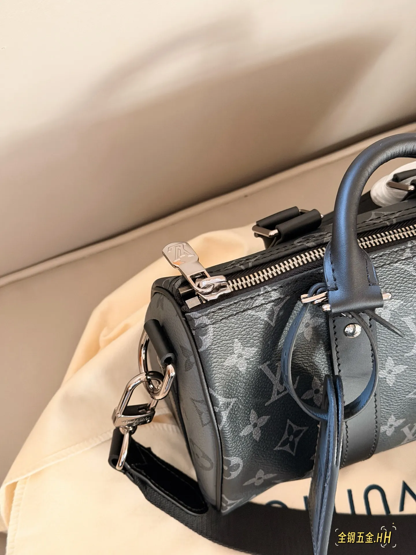 Keepall 25 Monogram Eclipse Crossbody Bag D32018164 — view 3