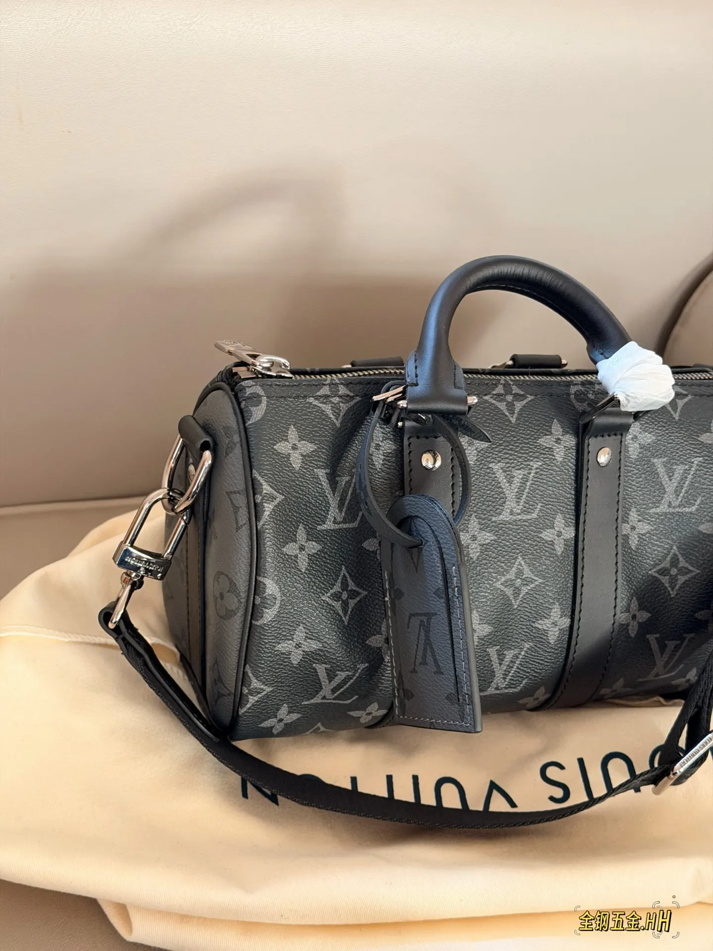 Keepall 25 Monogram Eclipse Crossbody Bag D32018164 — view 4