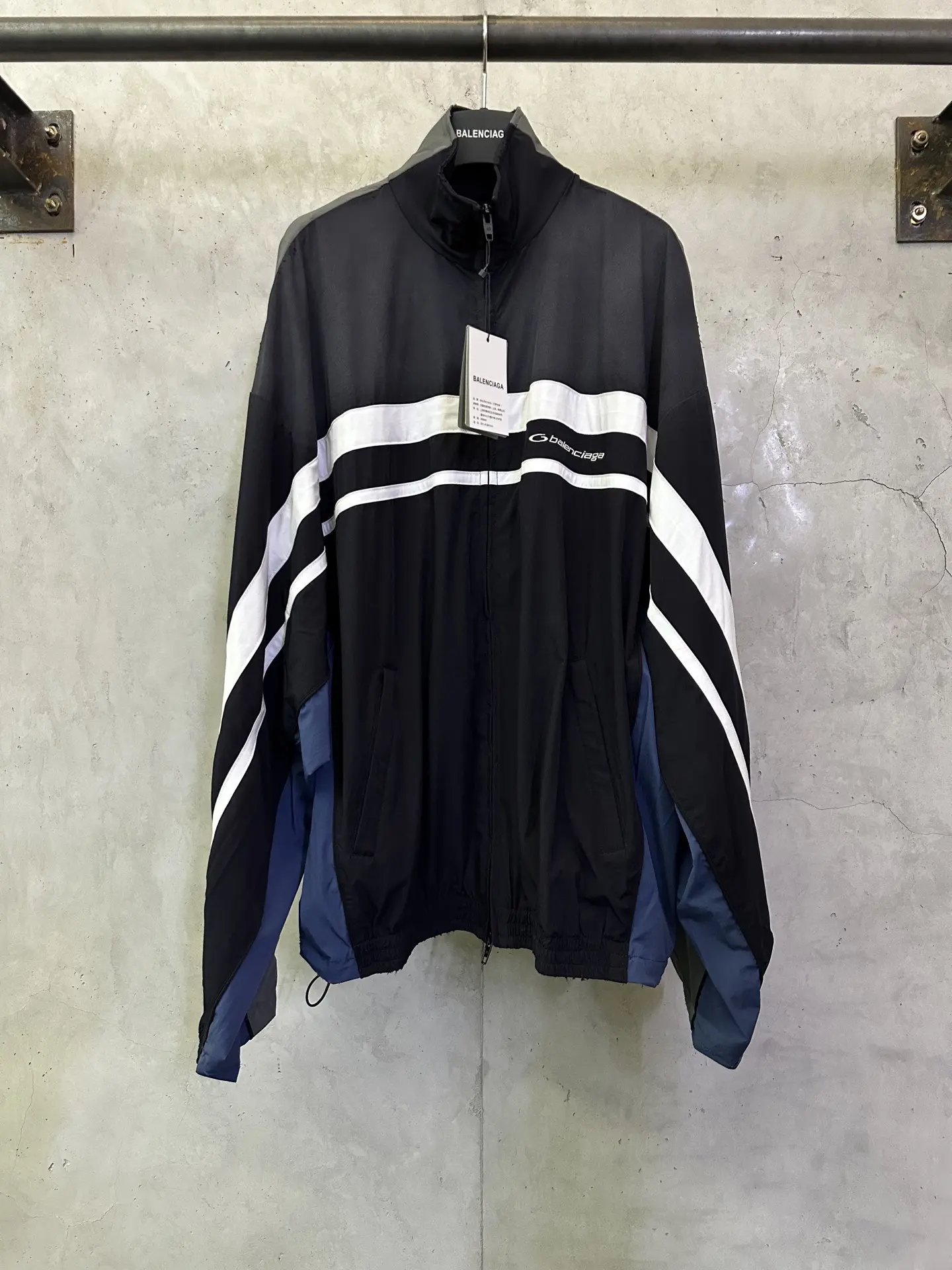 Color-Block Oversized Track Jacket D32012813