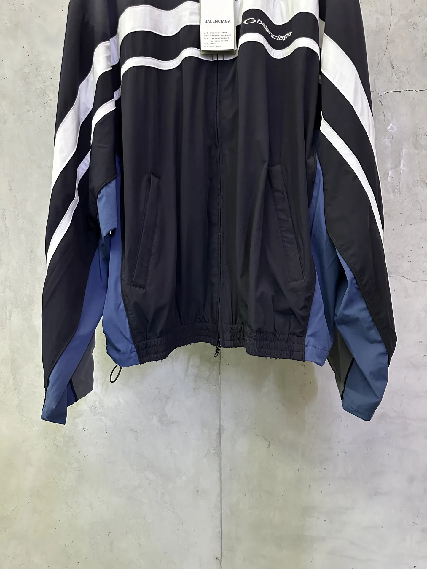 Color-Block Oversized Track Jacket D32012813 — view 4