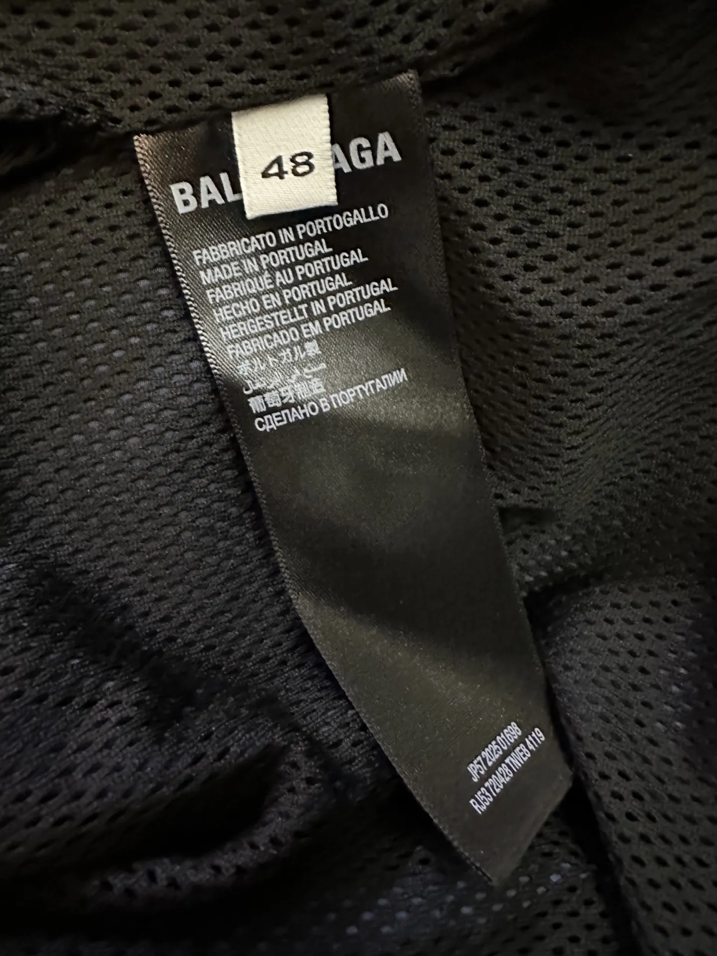 Color-Block Oversized Track Jacket D32012813 — view 9