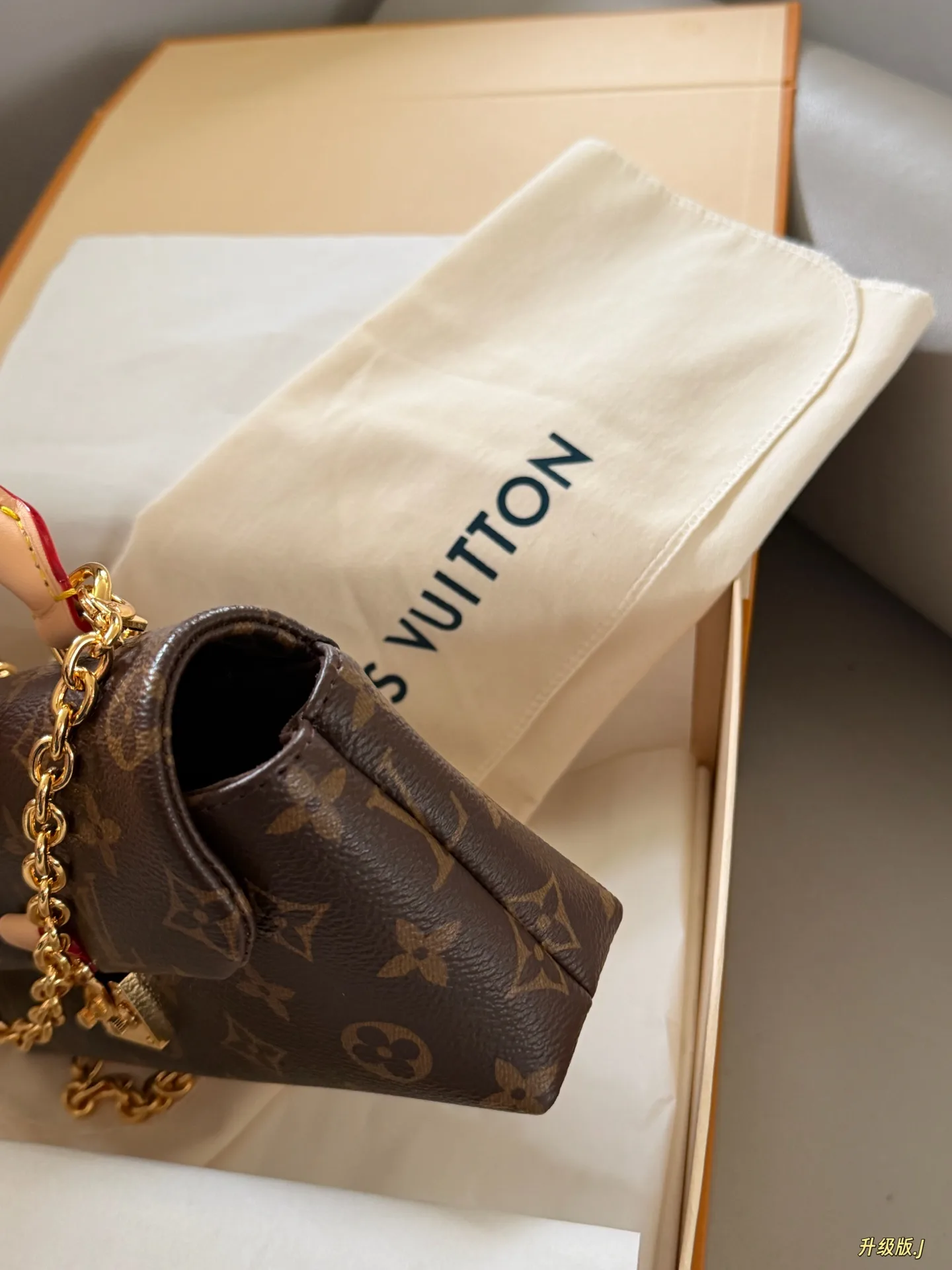 Nano Madeline Monogram Top-Handle Bag D32018001 — view 7