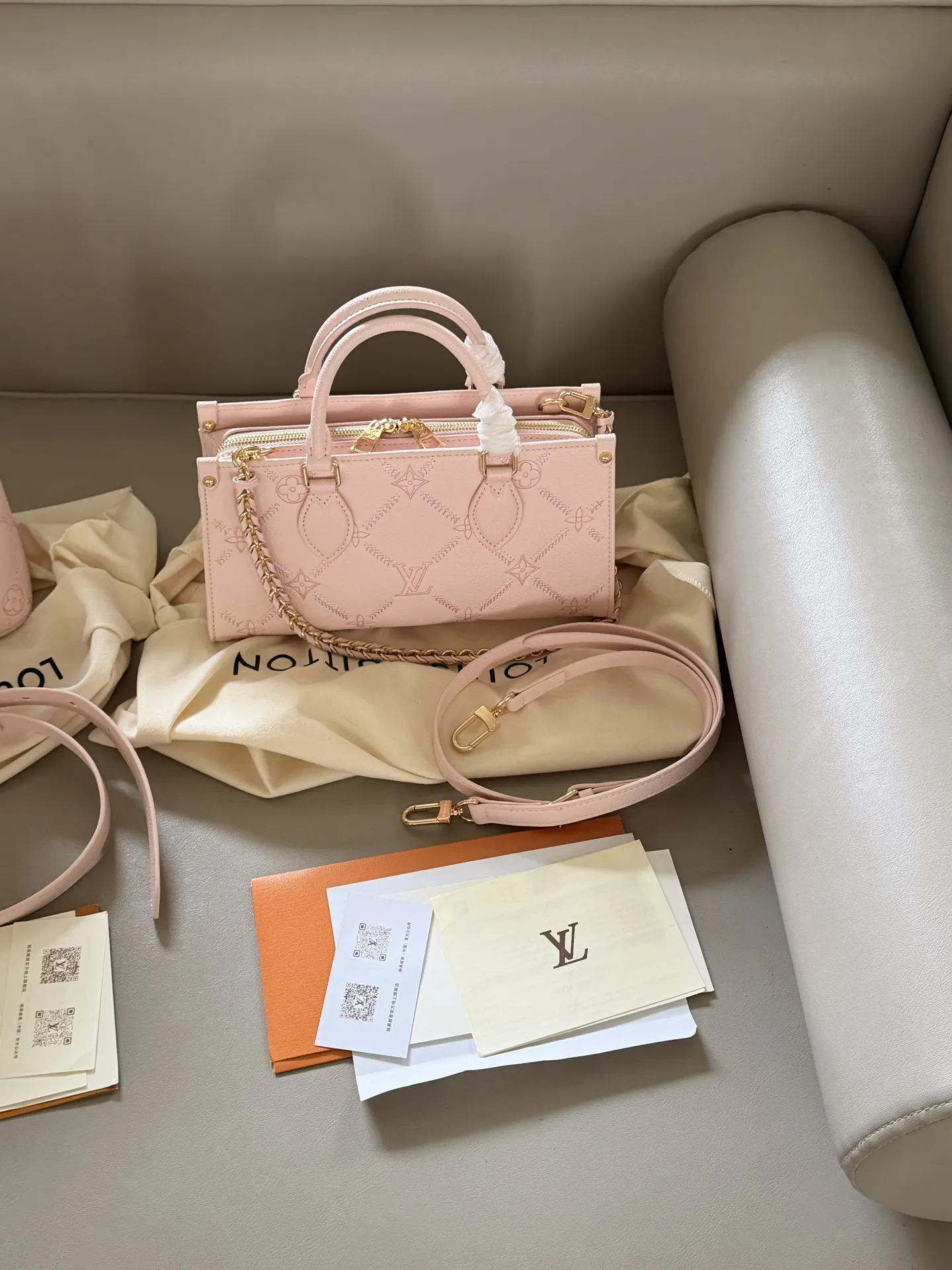 OnTheGo East West Monogram Empreinte Bag D32018248