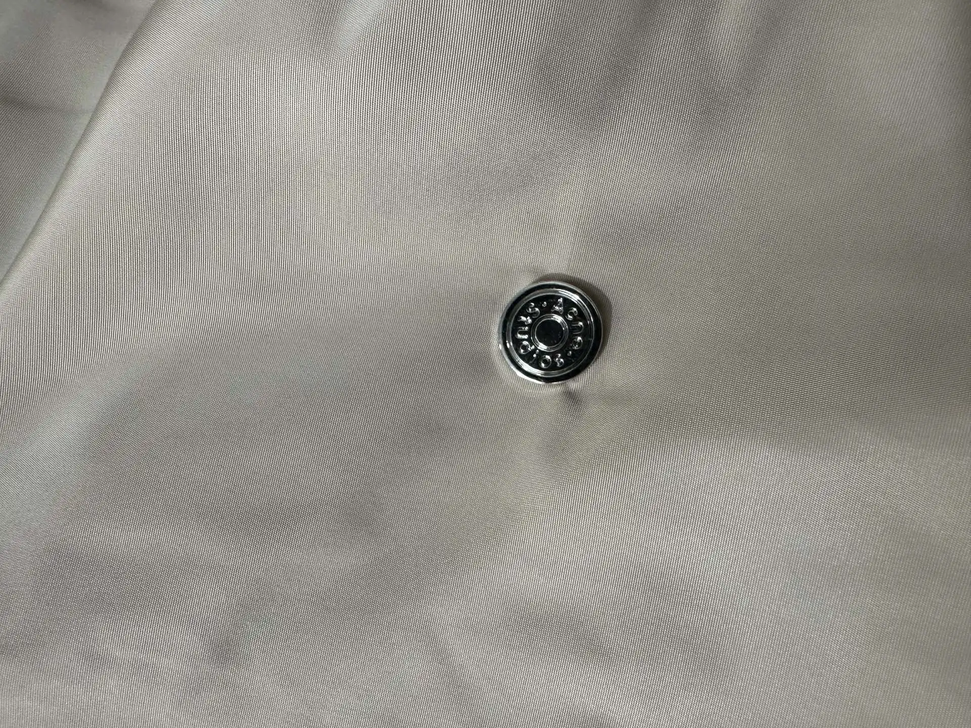 Reversible Logo-Print Crinkled Nylon Jacket D33023543 — view 12