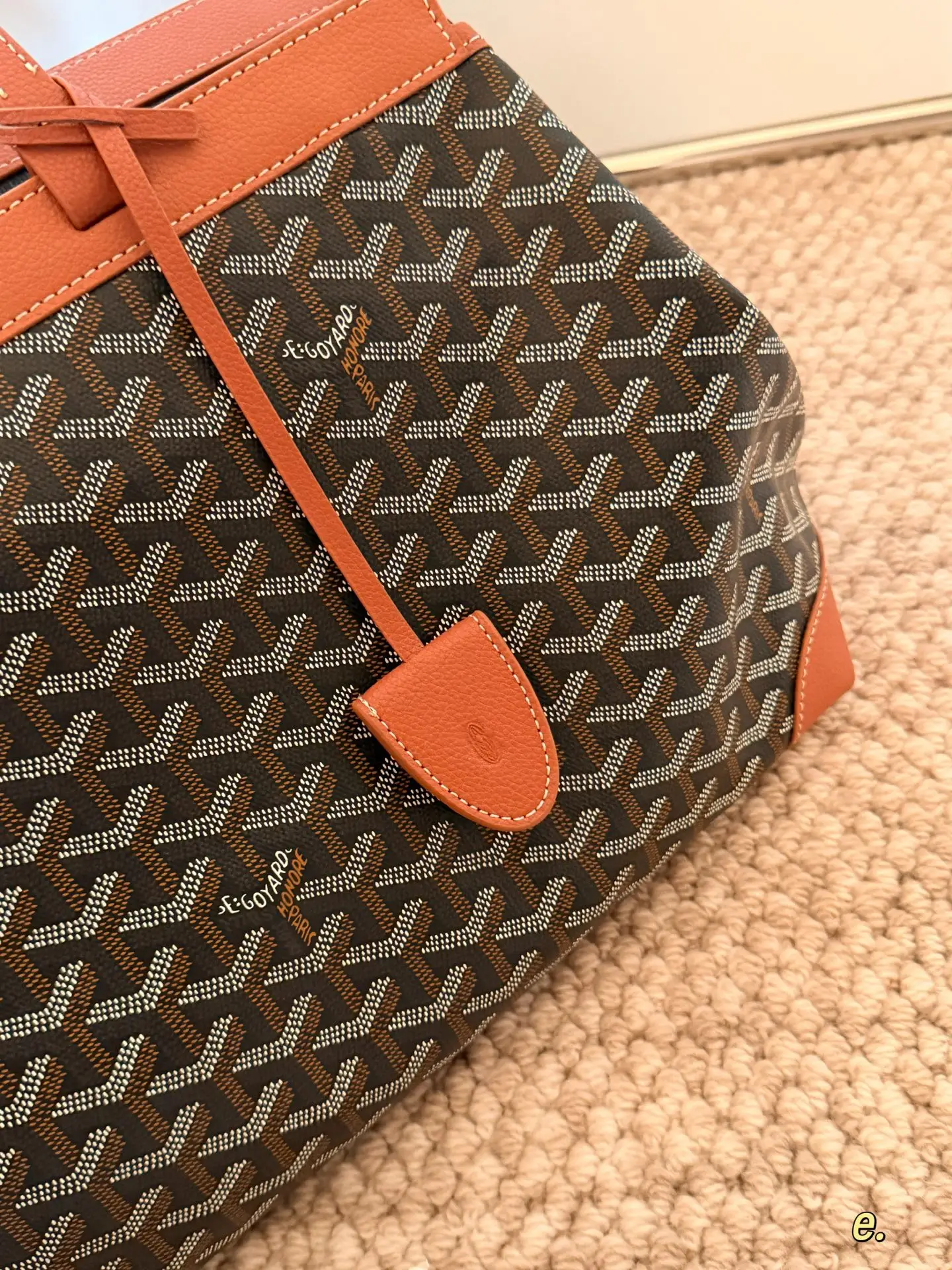 Goyard-Inspired Monogram Tote Bag D33018392 — view 2