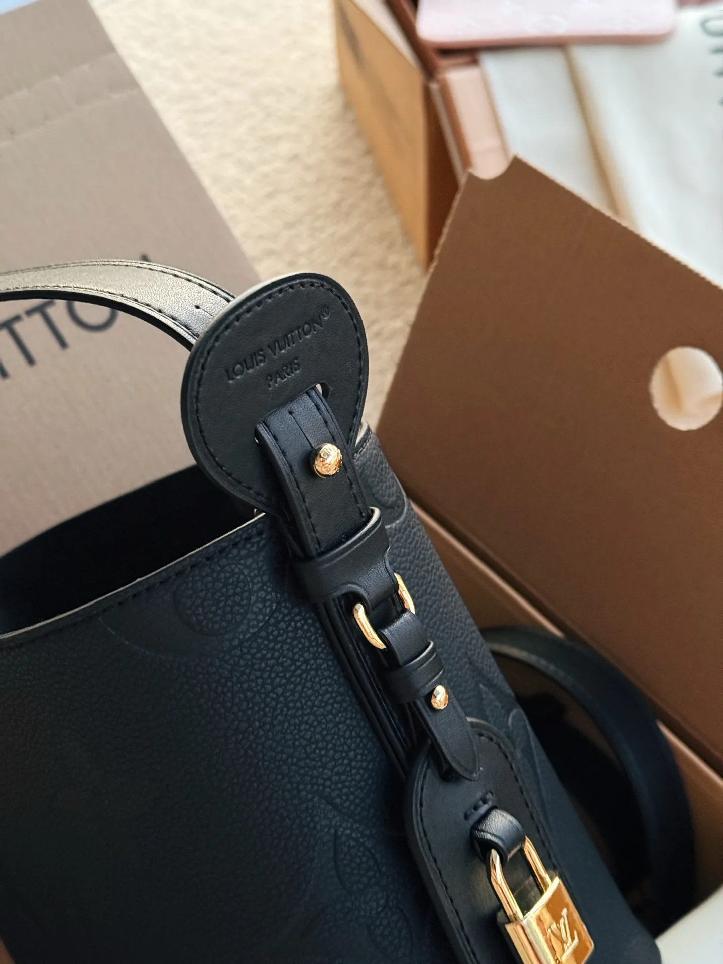 Monogram Empreinte Leather Bucket Bag D33018222 — view 7