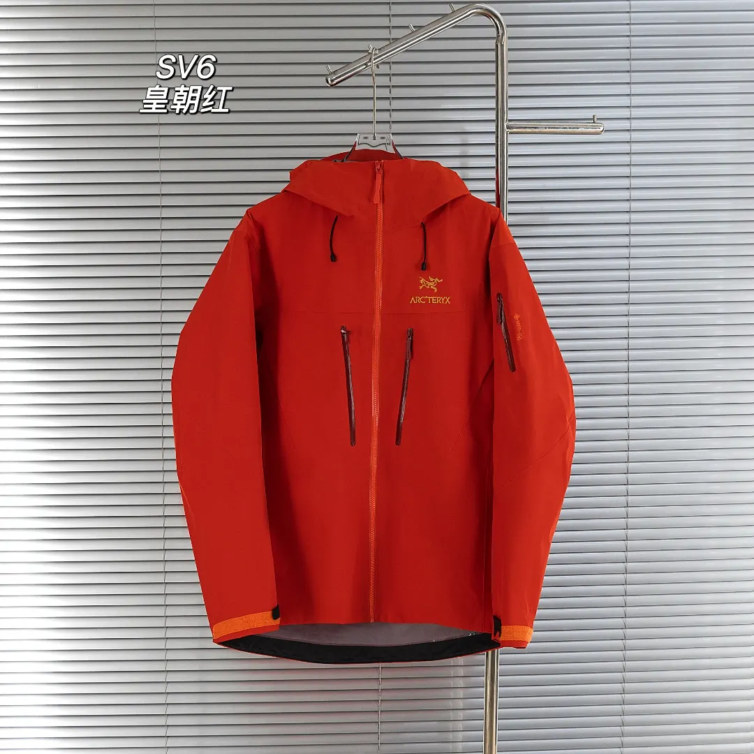 Alpha SV GORE-TEX Pro Hardshell Jacket D33024961