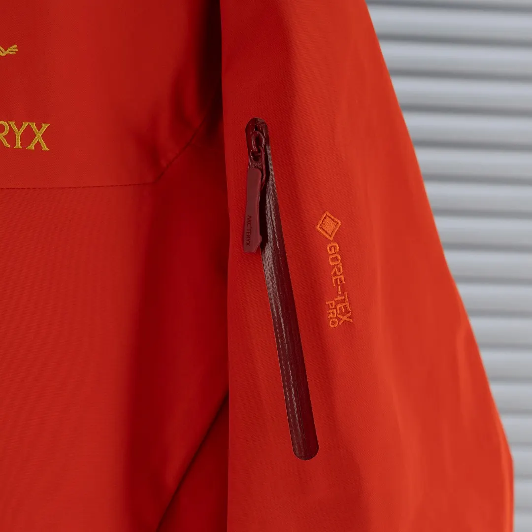 Alpha SV GORE-TEX Pro Hardshell Jacket D33024961 — view 7