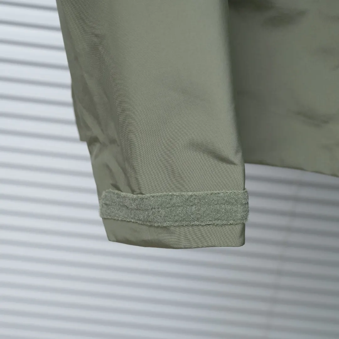 Alpha SV GORE-TEX Pro Hooded Shell Jacket D33024958 — view 7